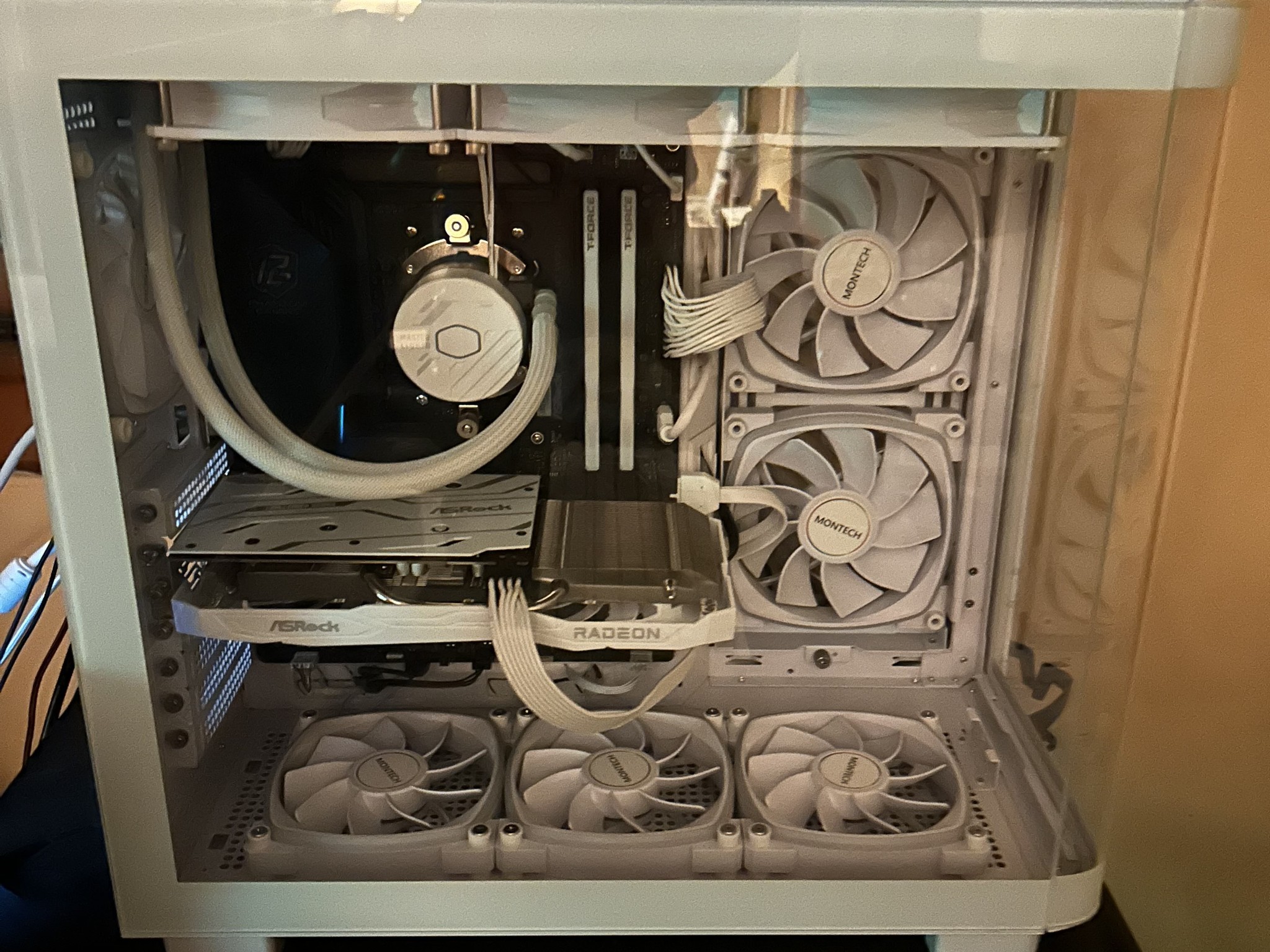 Custom Gaming PC Radeon RX 6600, 64GB DDR5 Ram, 1TB SSD, 8 TB HDD,  Ryzen 5 8600G