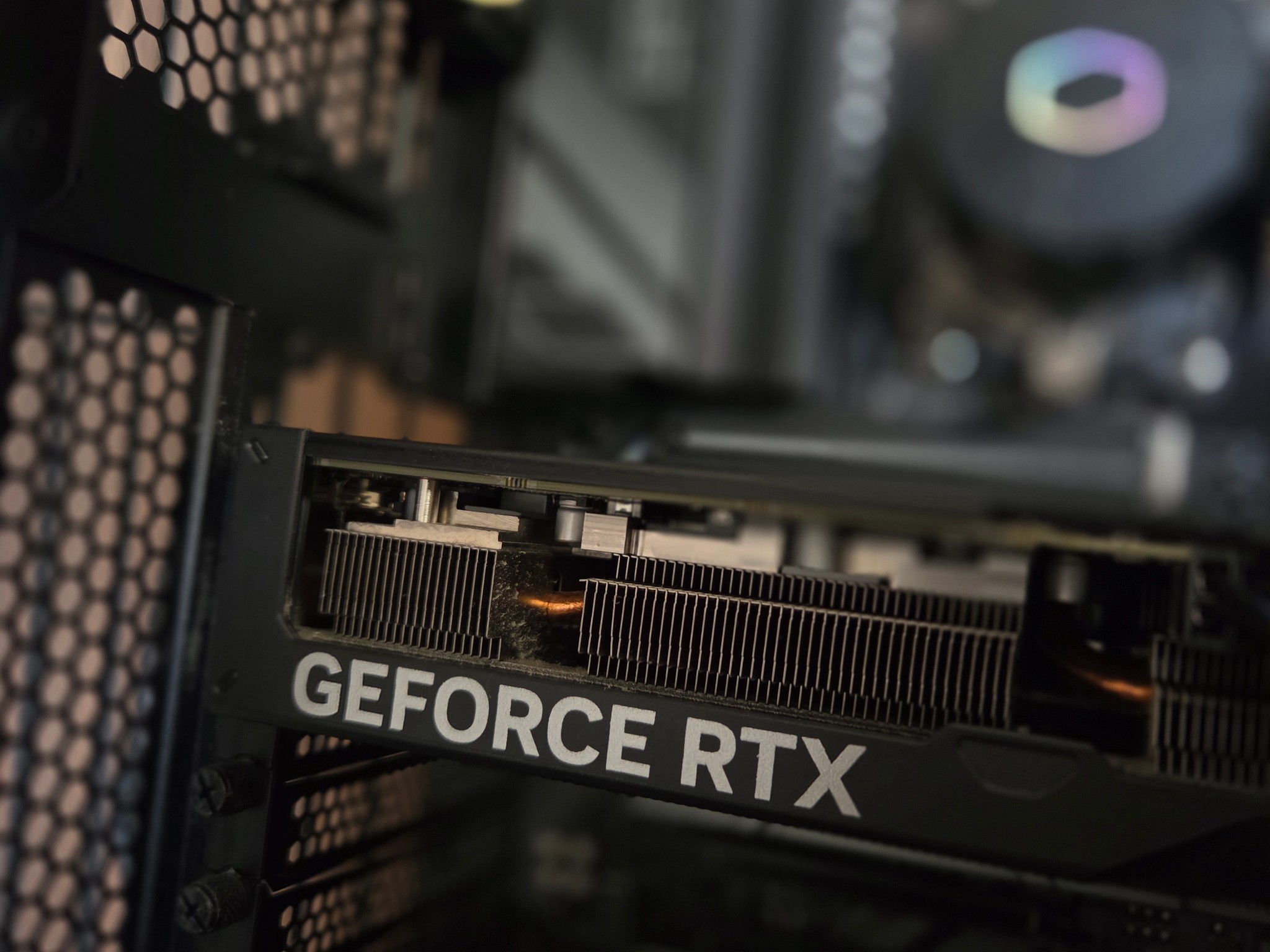 💻 RTX 4070 Gaming PC 💻| lian Li | Ryzen 5 7600X | DDR5 | 32GB RAM | LCD Fans | WiFI