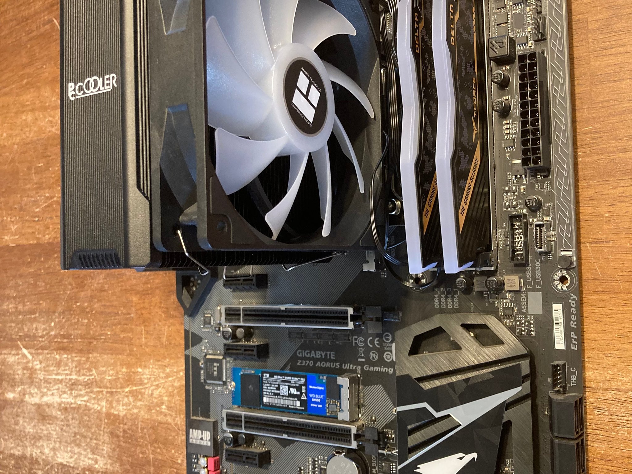 (i7 COMBO) AORUS Z370 + i7 8700 + RGB Cooler + 16GB RGB RAM + 1TB NVME SSD (READ - RGB ISSUES)