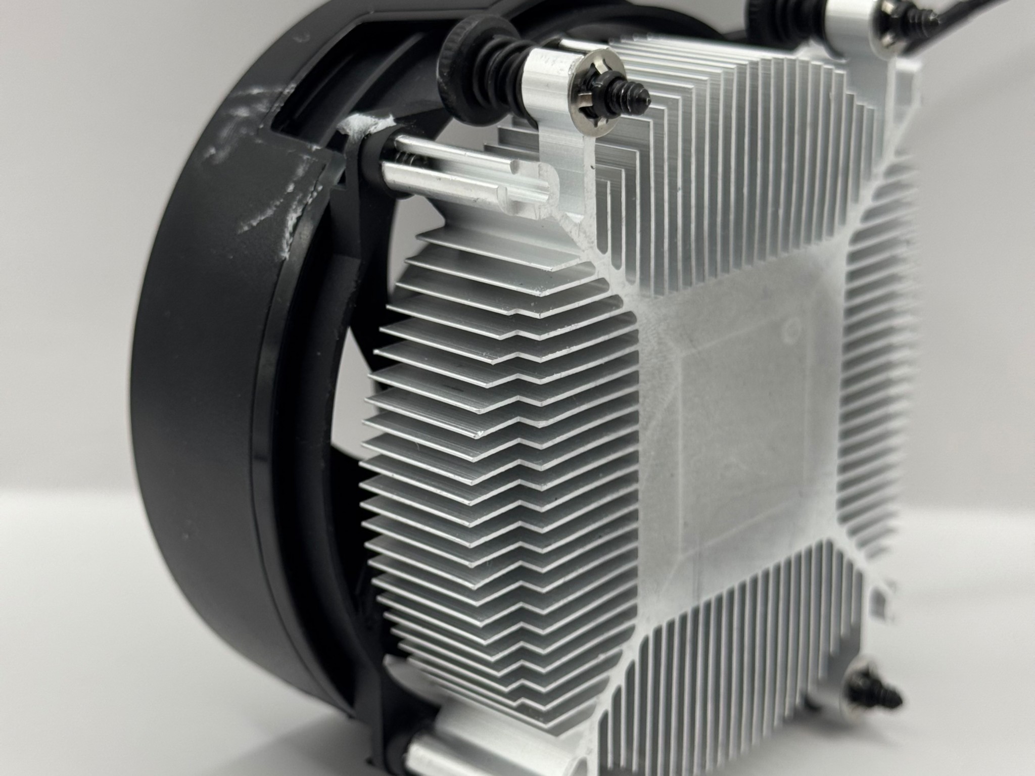 AMD Wraith Stealth Socket AM4 4-Pin Connector CPU Cooler