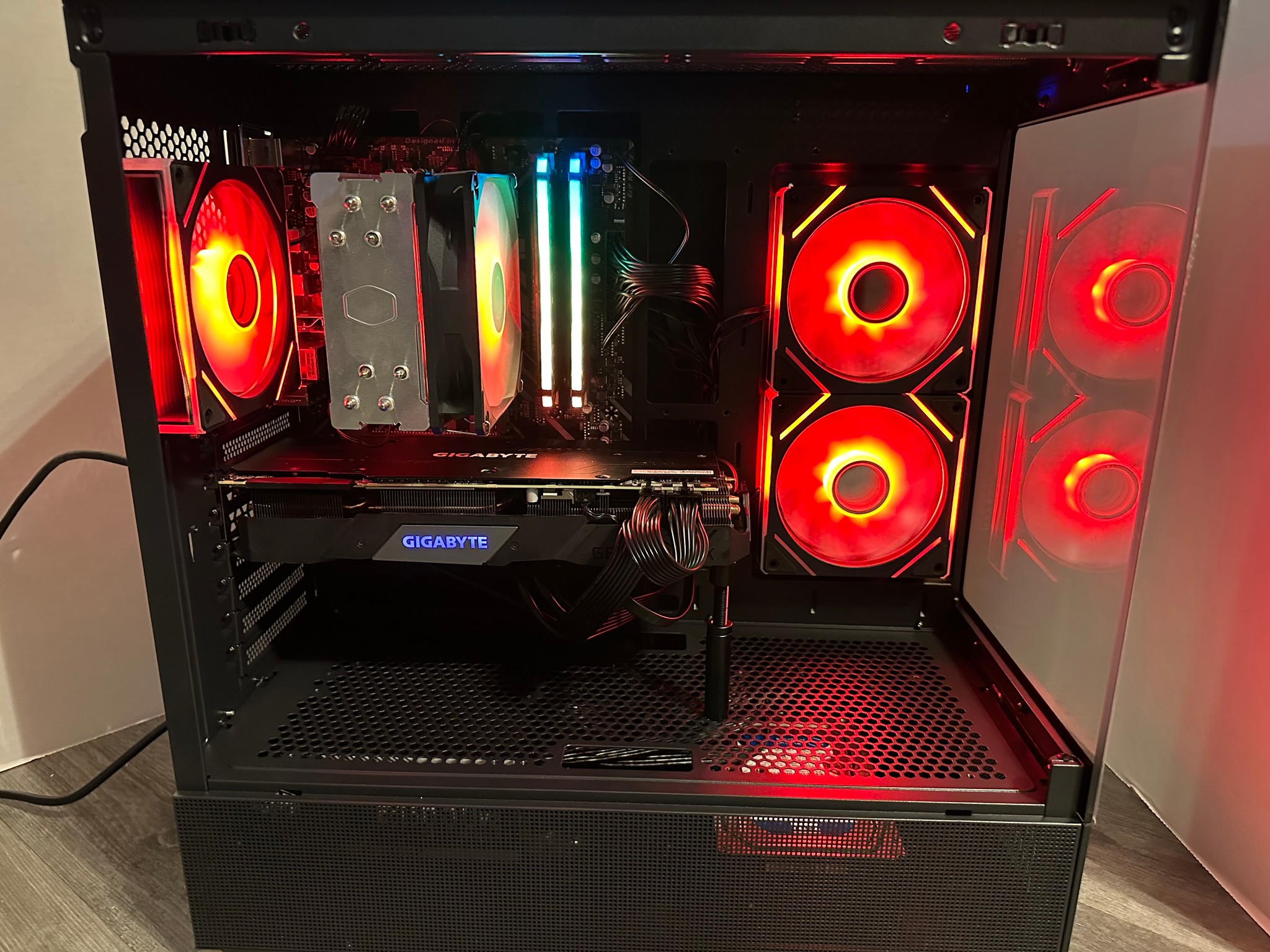 RTX Gaming PC - 2080 SUPER - Ryzen 5 3600 - WIFI