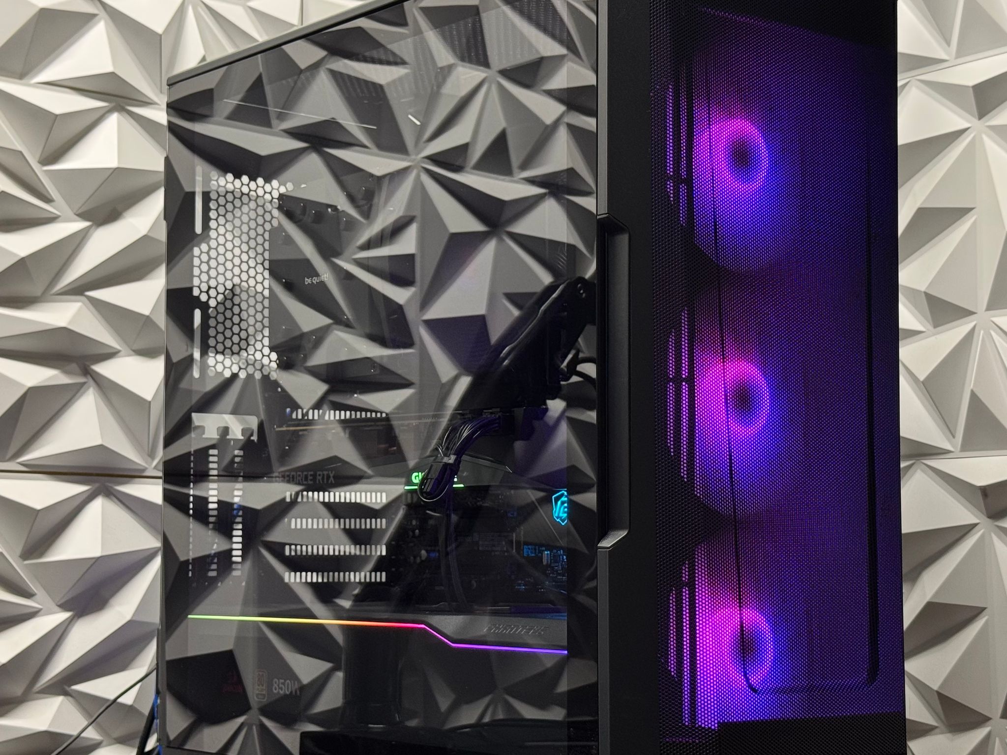 RTX 3070 / Ryzen 7 5800x / 32GB DDR4 Ram / 1TB Samsung SSD / Gaming pc / streaming pc / creator pc