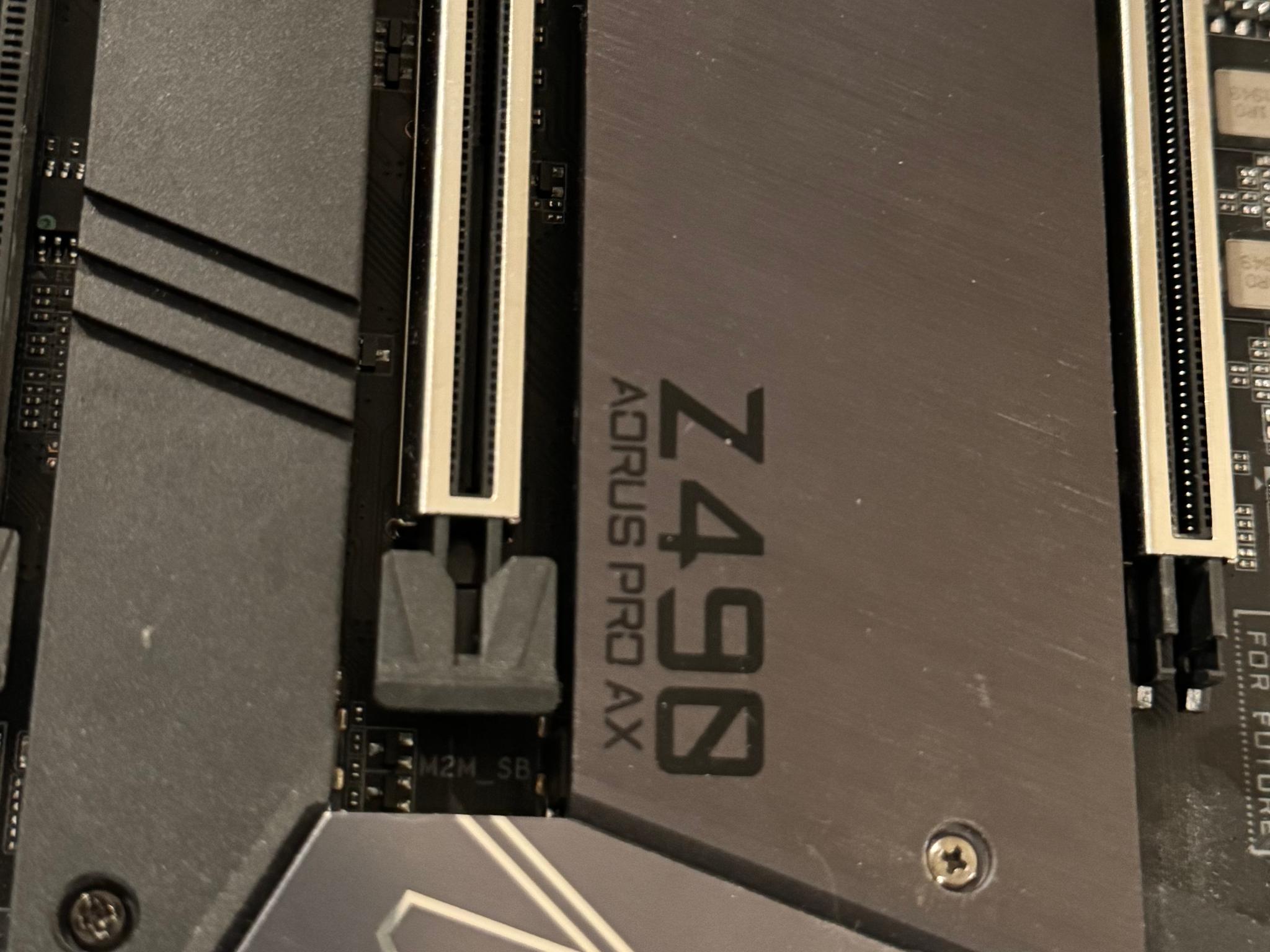 Gigabyte Z490 Aorus Pro AX (Wi-Fi 6) + Intel Core i5-10400 Combo + Optional 32GB RAM