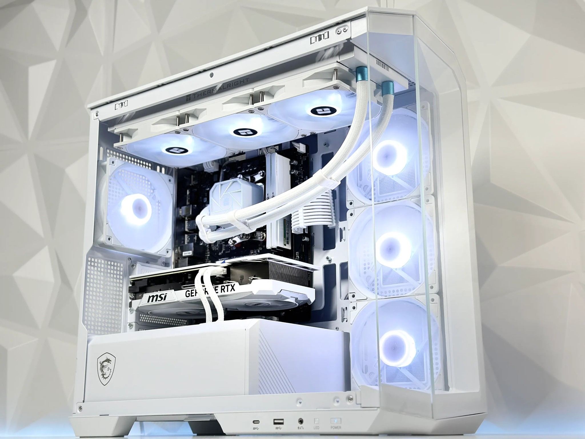 🌨️⛄90° N||Liquid Cooled Gaming PC🌨️Nvidia RTX 4070  12GB🌨️AMD Ryzen 5 7600X🌨️32GB DDR5