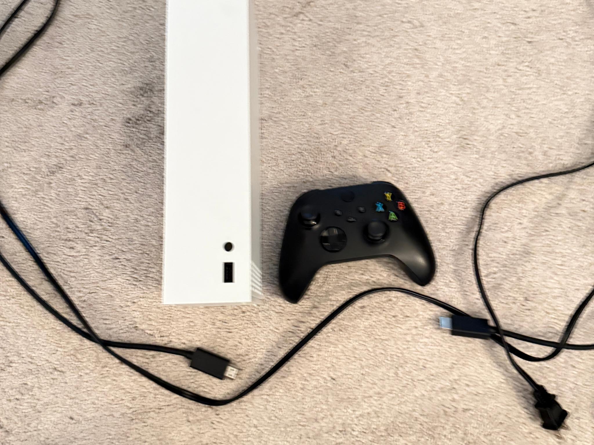 Xbox Series S - Like New!