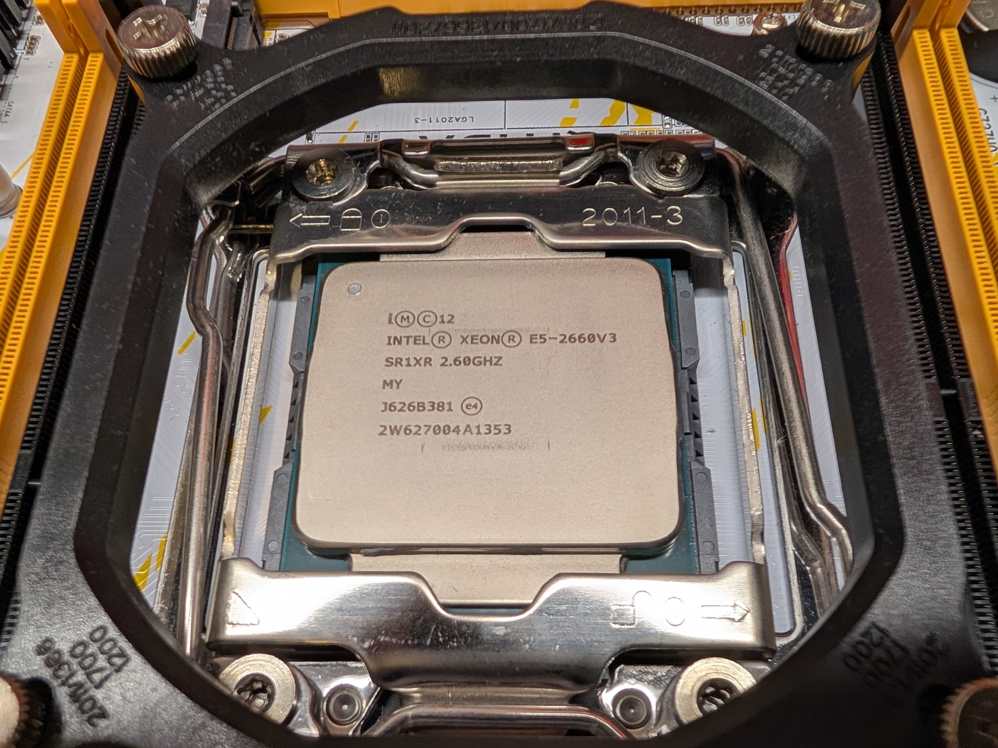 QIYIDA X99 Motherboard with Intel Xeon E5-2660 V3 CPU + CPU Cooler