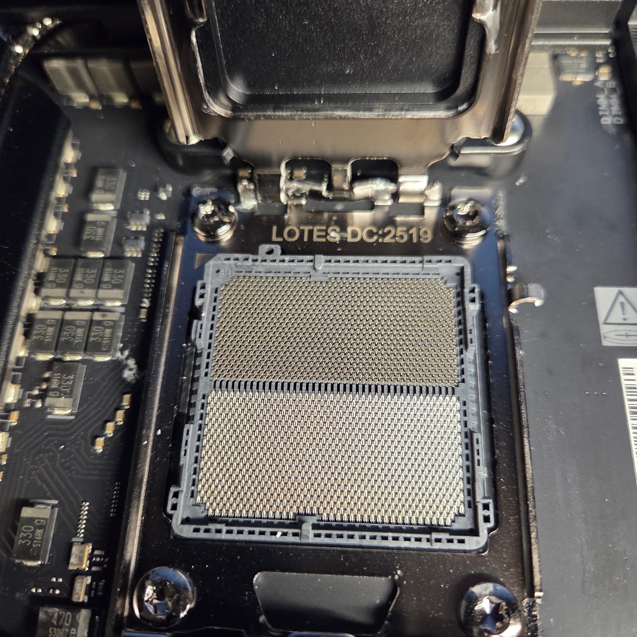 ASUS ROG Crosshair X870E APEX AM5 Motherboard