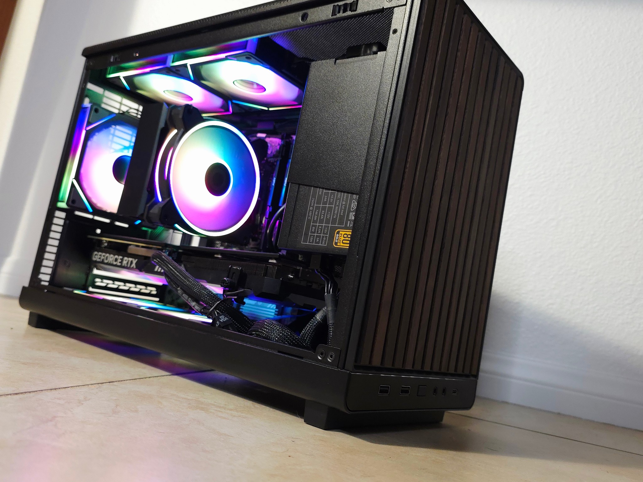 Stunning Gaming PC Nvidia RTX 4070+ Ryzen 5 7600x