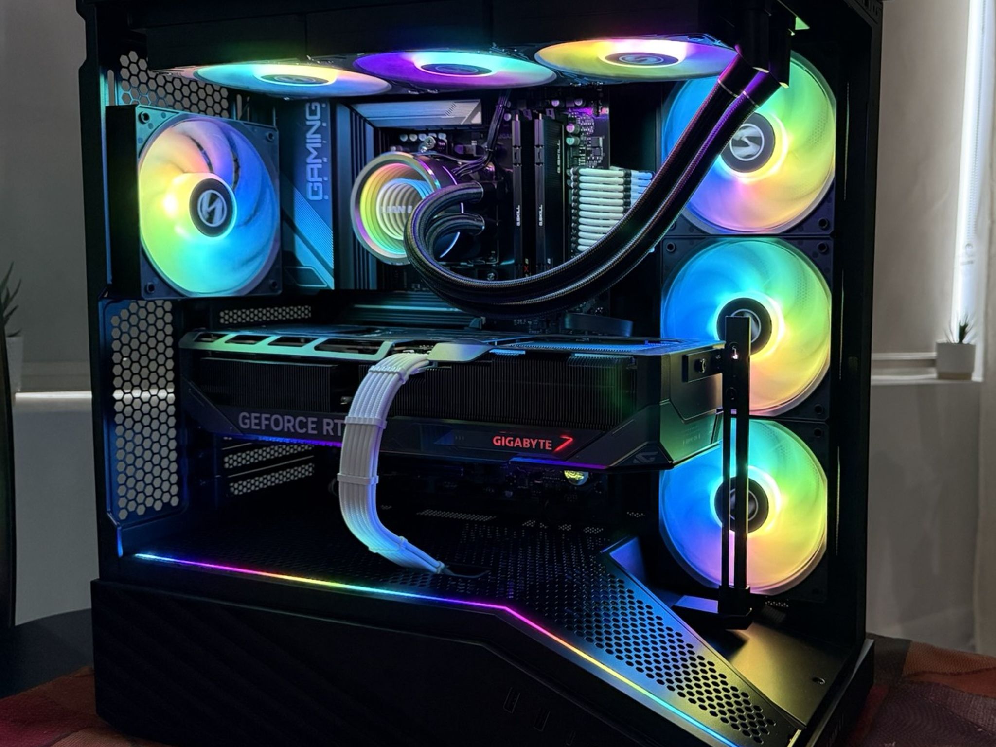 Gaming PC | RTX 5070 Ti | Ryzen 5 7600X3D | 32GB DDR5 | 1TB NVME SSD (4x4)