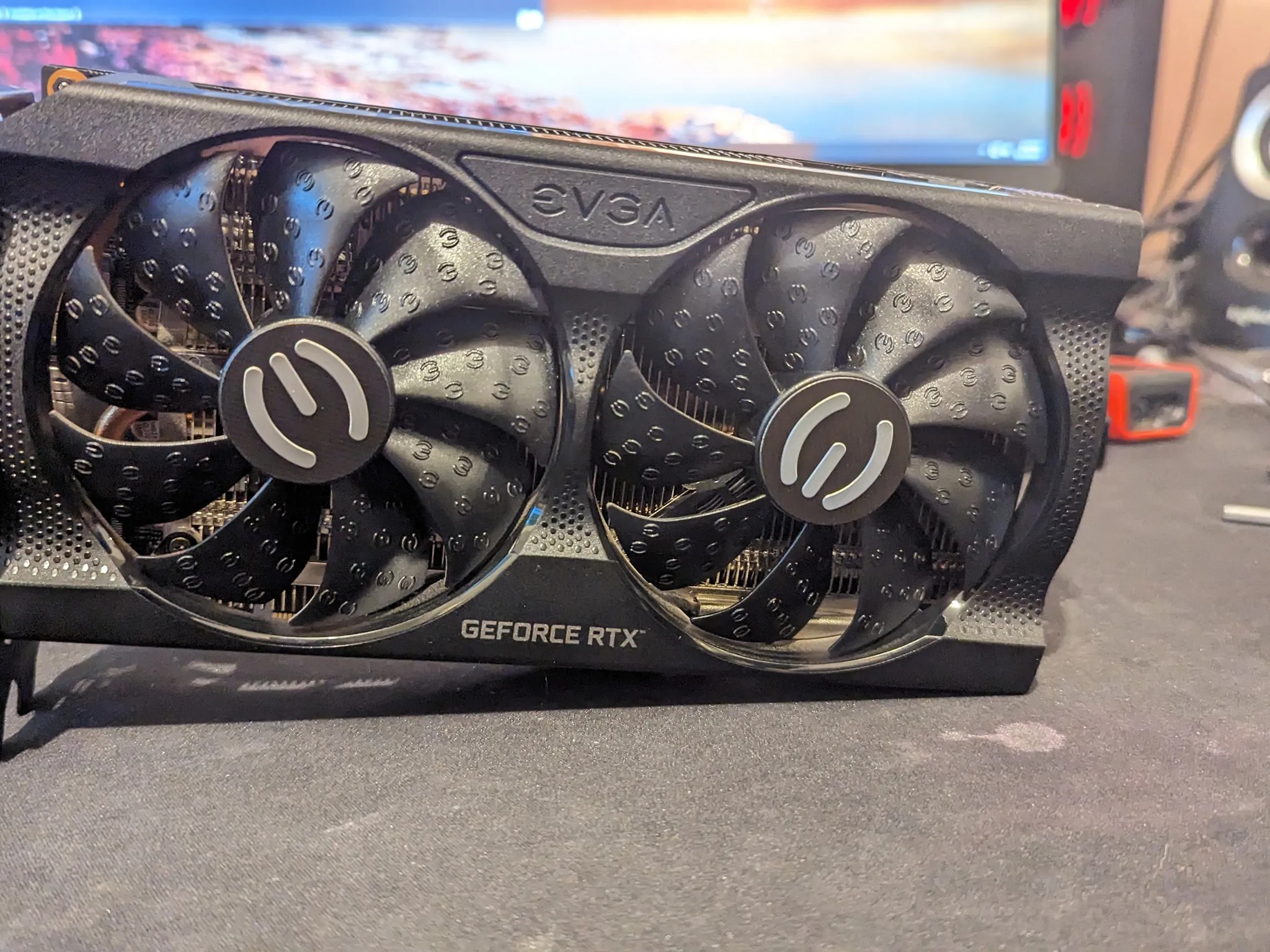 EVGA XC GAMING GeForce RTX 3060 12GB LIGHTLY USED