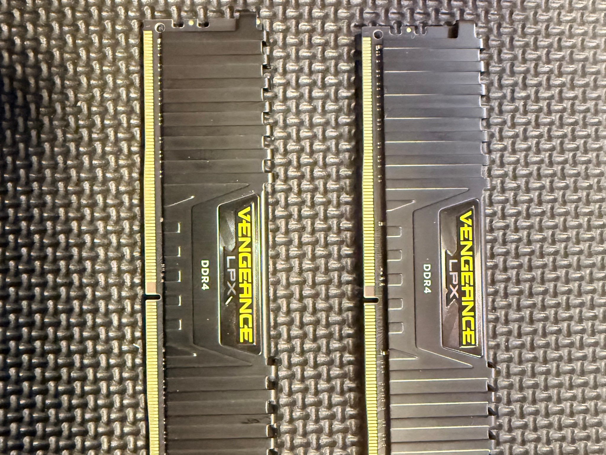 Corsair Vengeance DDR4 2x16