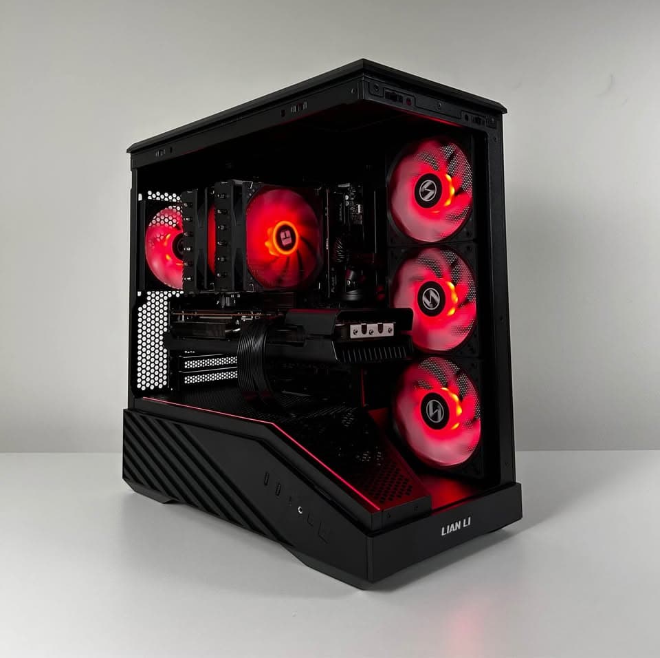 Ryzen 5 7600x, DDR5 32GB 6000Mhz, 2TB NVME, RX 6800 16GB Gaming PC