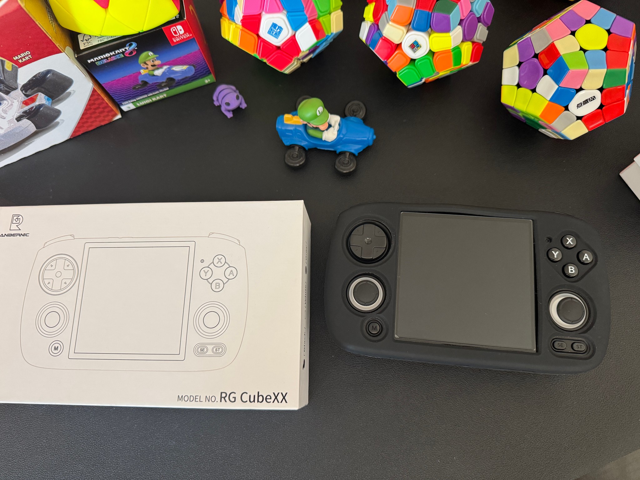 Anbernic RG cube XX