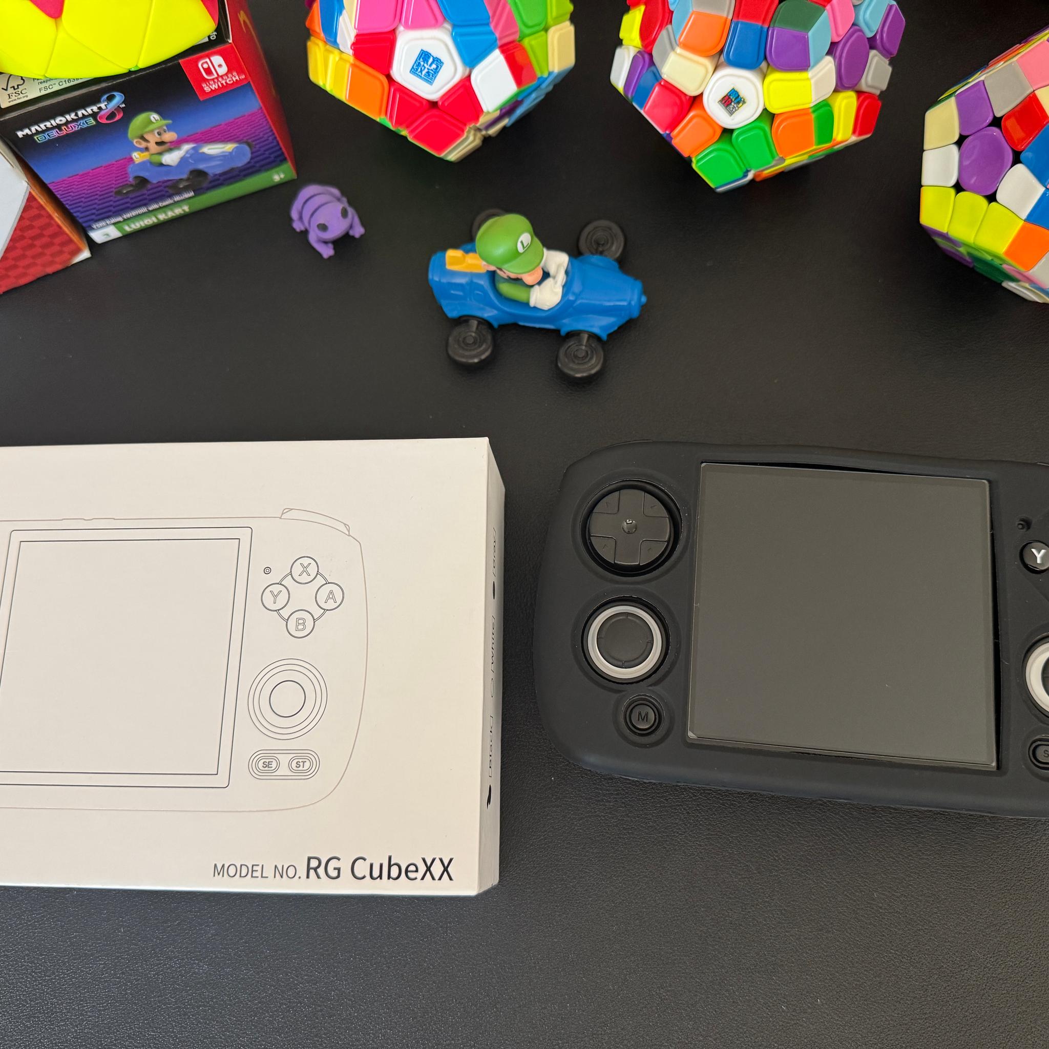 Anbernic RG cube XX