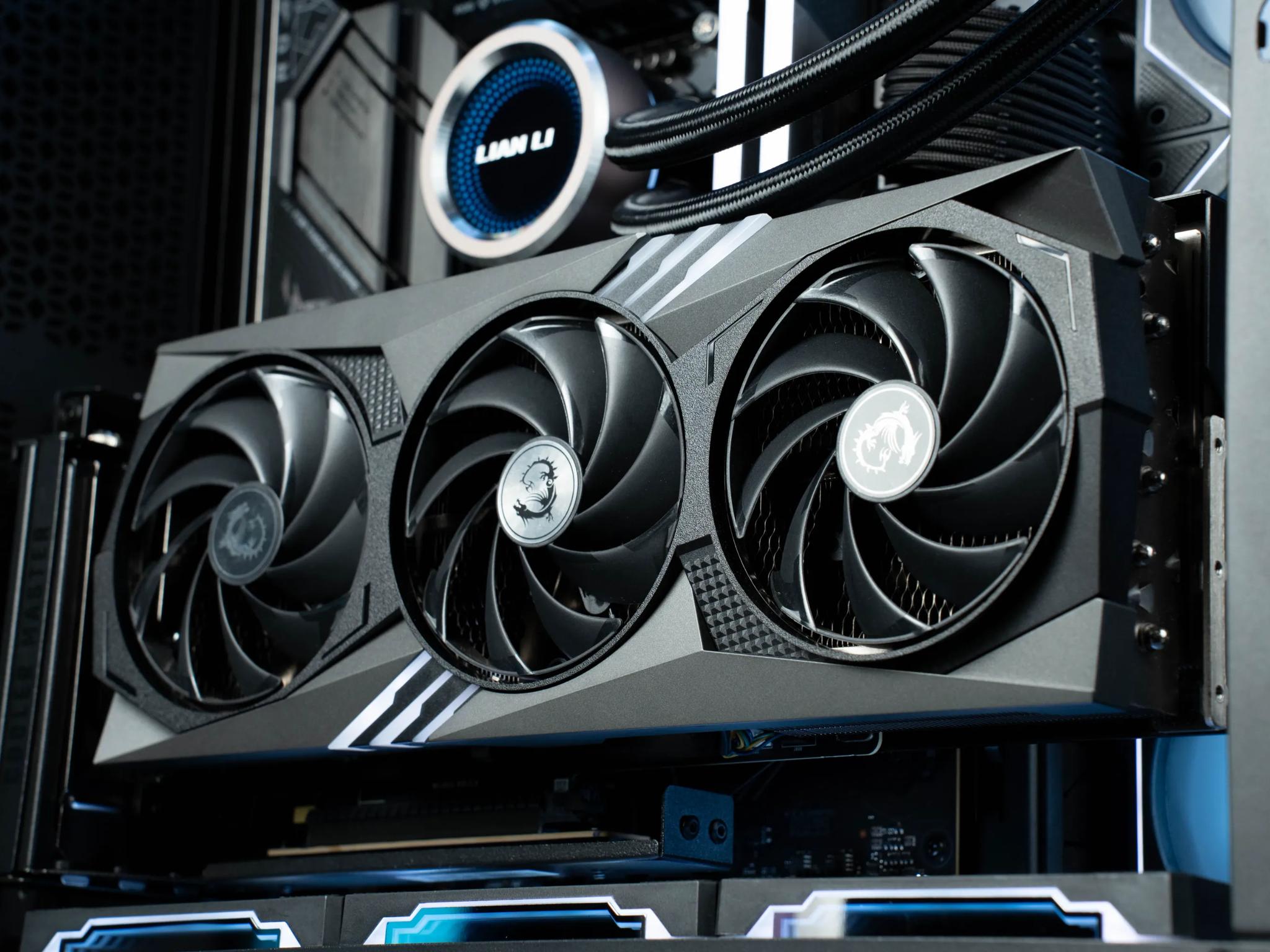 (RTX 4070 Ti 12gb | Intel Core i7-13700K | 32gb DDR5 | 2tb SSD)