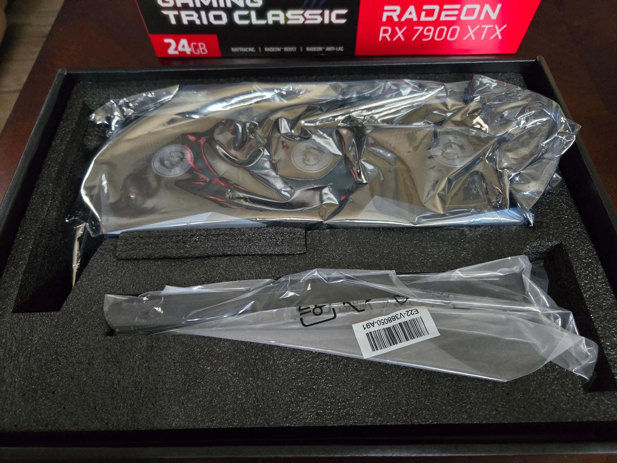 RX7900 XTX GAMING TRIO CLASSIC 24G **FAST SHIPPING**