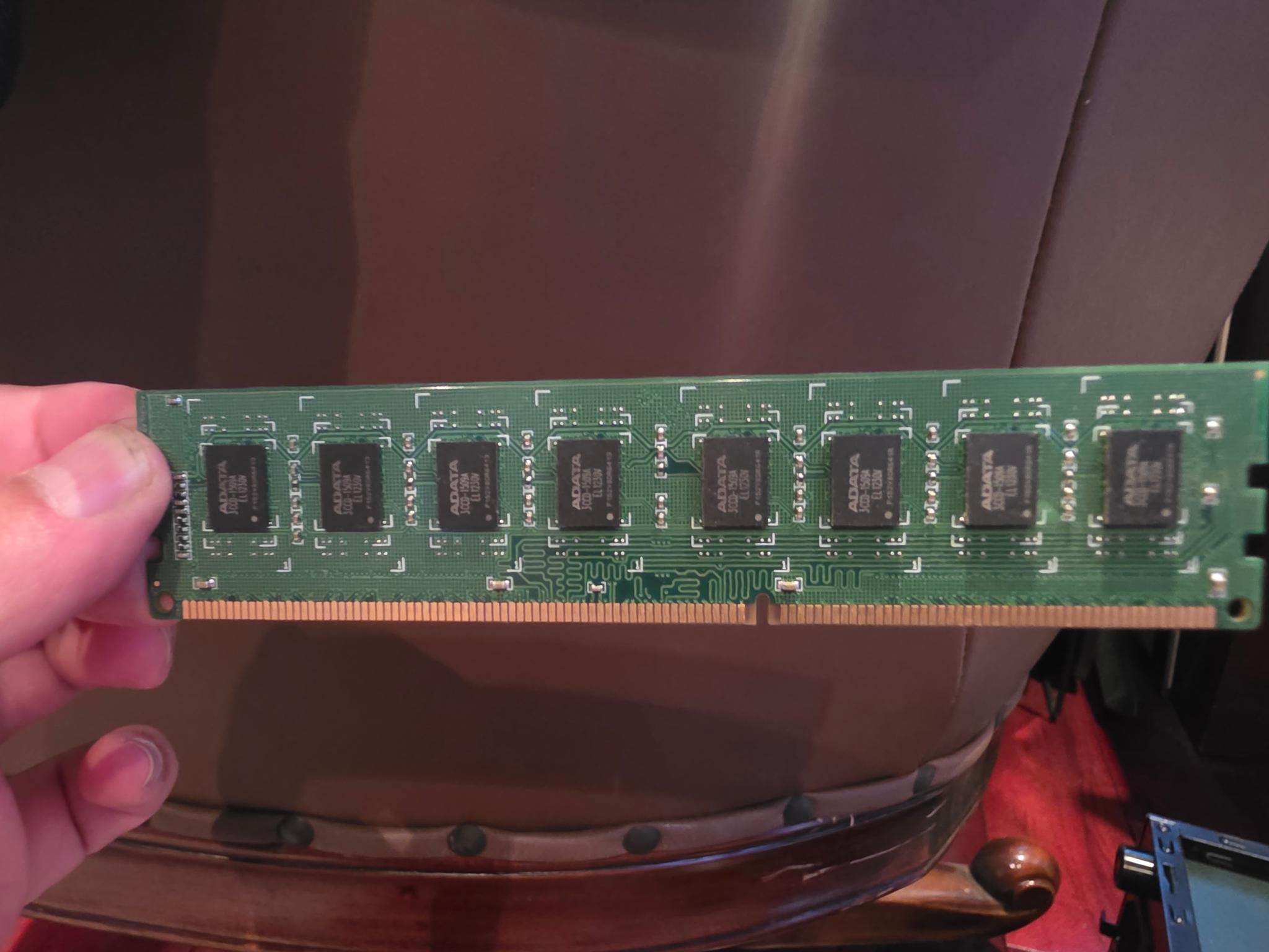 Adata ddr3 4gb