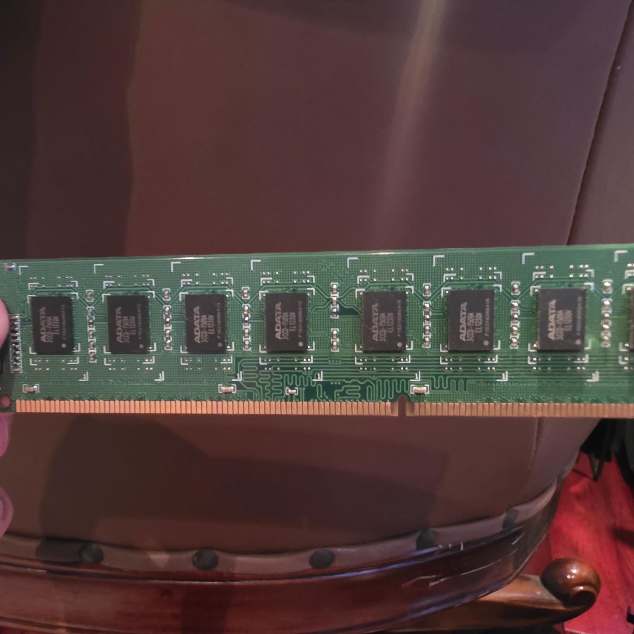Adata ddr3 4gb
