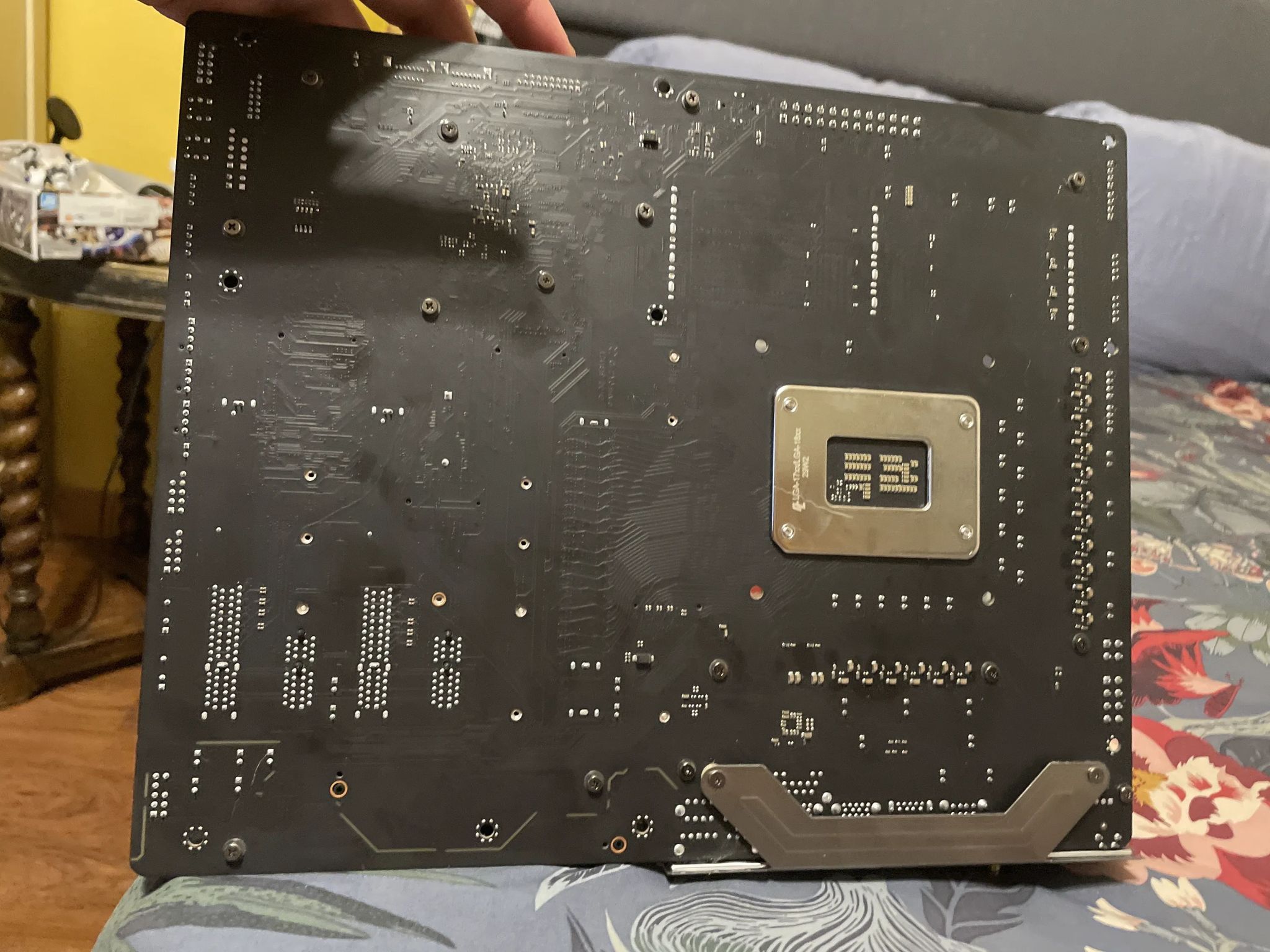 NZXT N7 Z790 Intel Motherboard Black (top PCLe tab is broken off)
