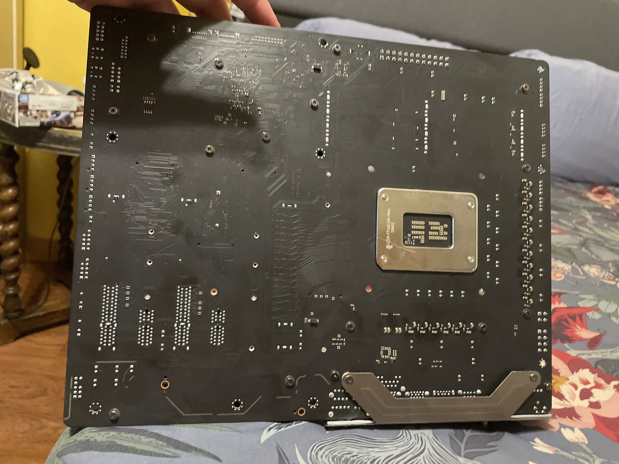 NZXT N7 Z790 Intel Motherboard Black (top PCLe tab is broken off)