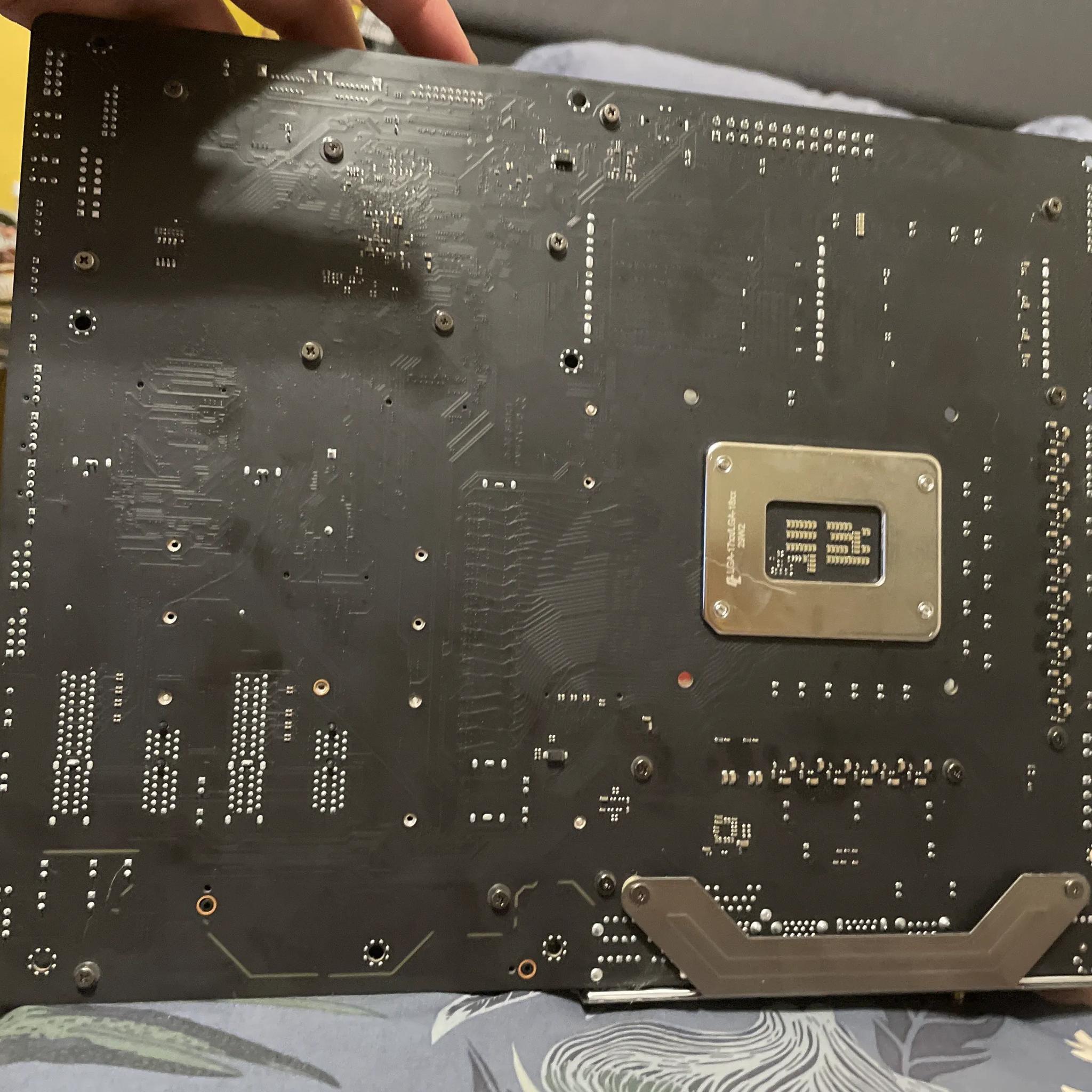 NZXT N7 Z790 Intel Motherboard Black (top PCLe tab is broken off)