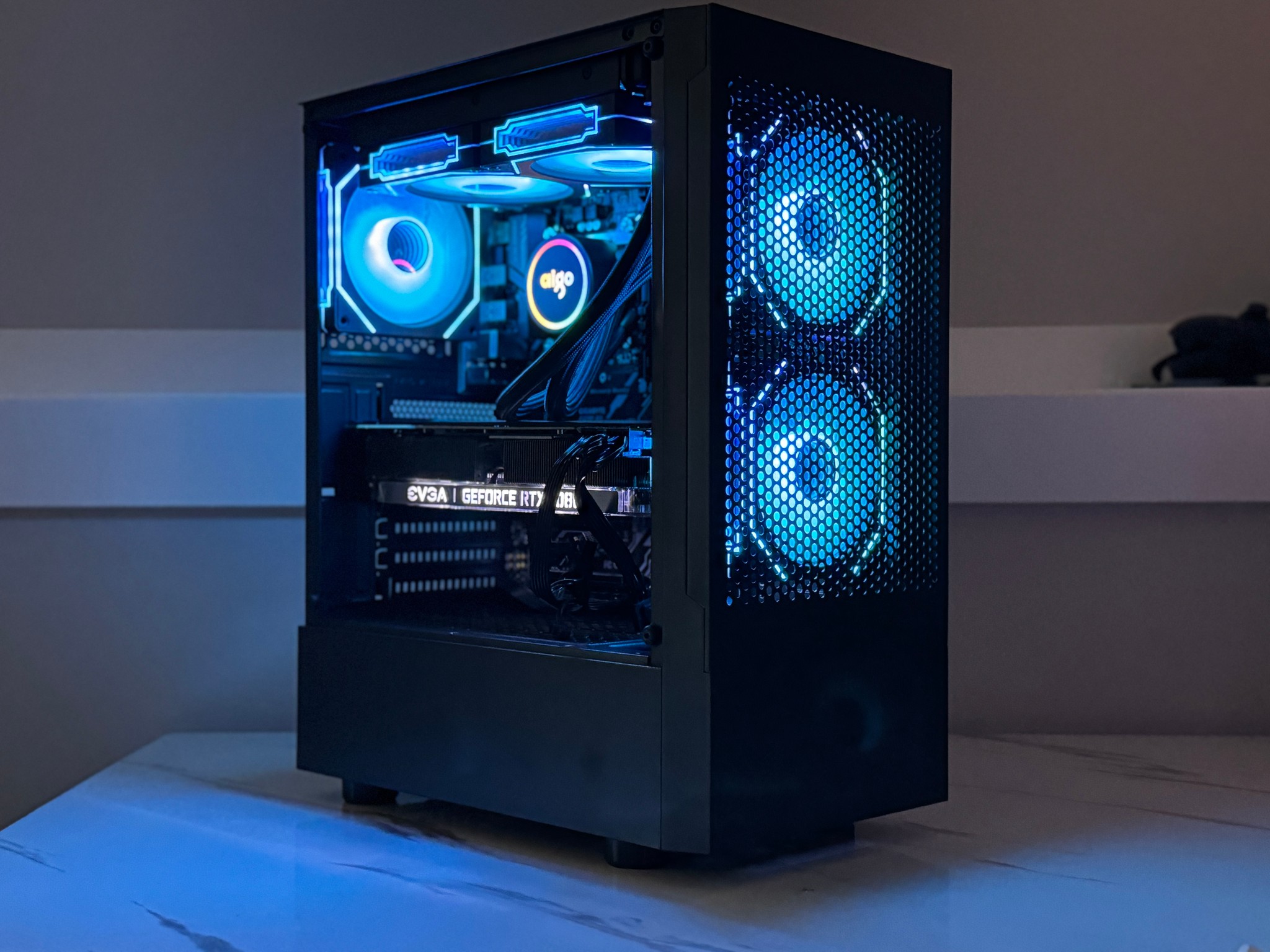 RTX 2080/I7 LIQUID COOLED 1TB Gaming/Streaming PC