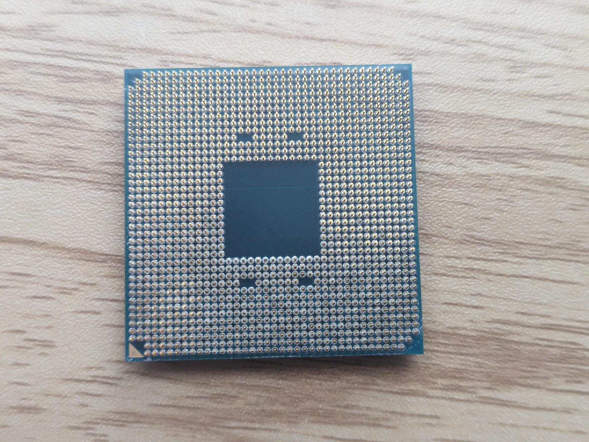 AMD Ryzen 5 3600 Processor (3.6GHz, 6 Cores, Socket AM4)