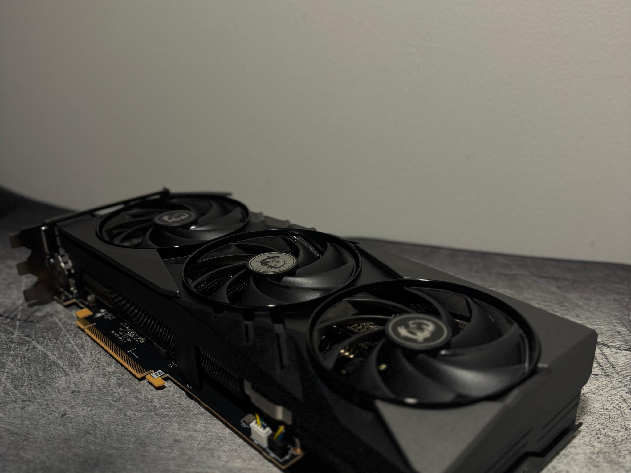 MSI GeForce RTX 4090 GAMING X SLIM 24G - Image 4