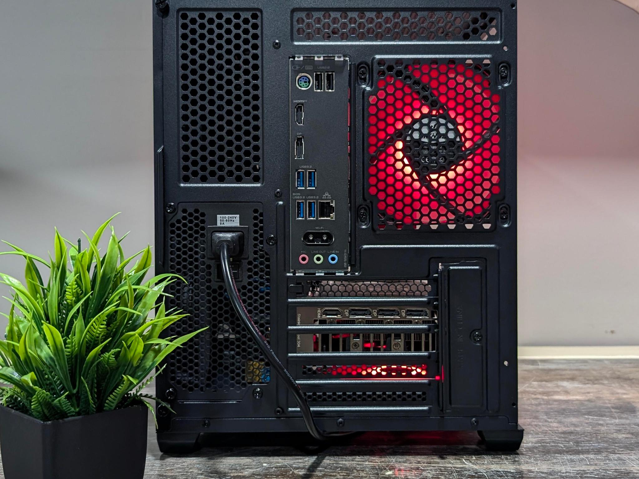Gaming PC // RTX 5060 - Ryzen 7 3700X