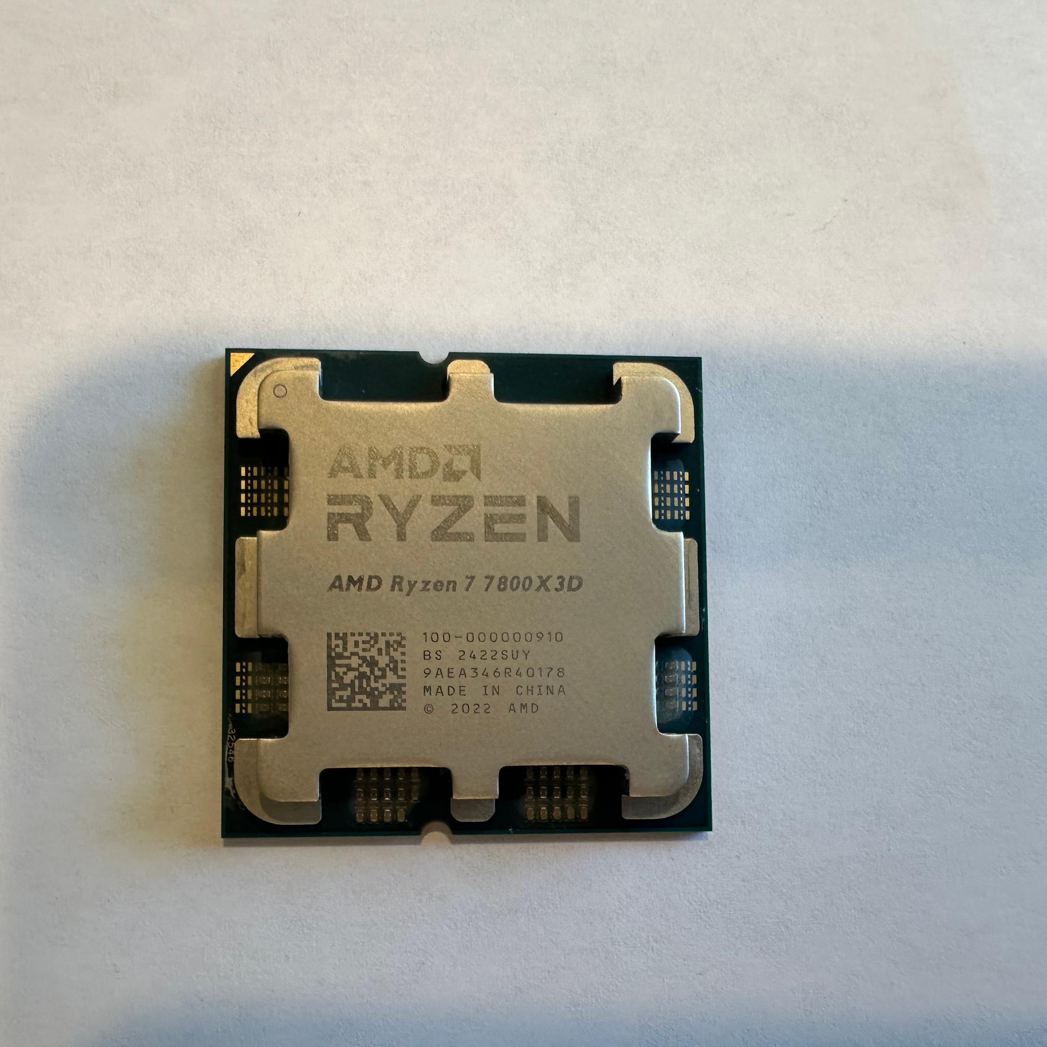 AMD Ryzen 7 7800X3D