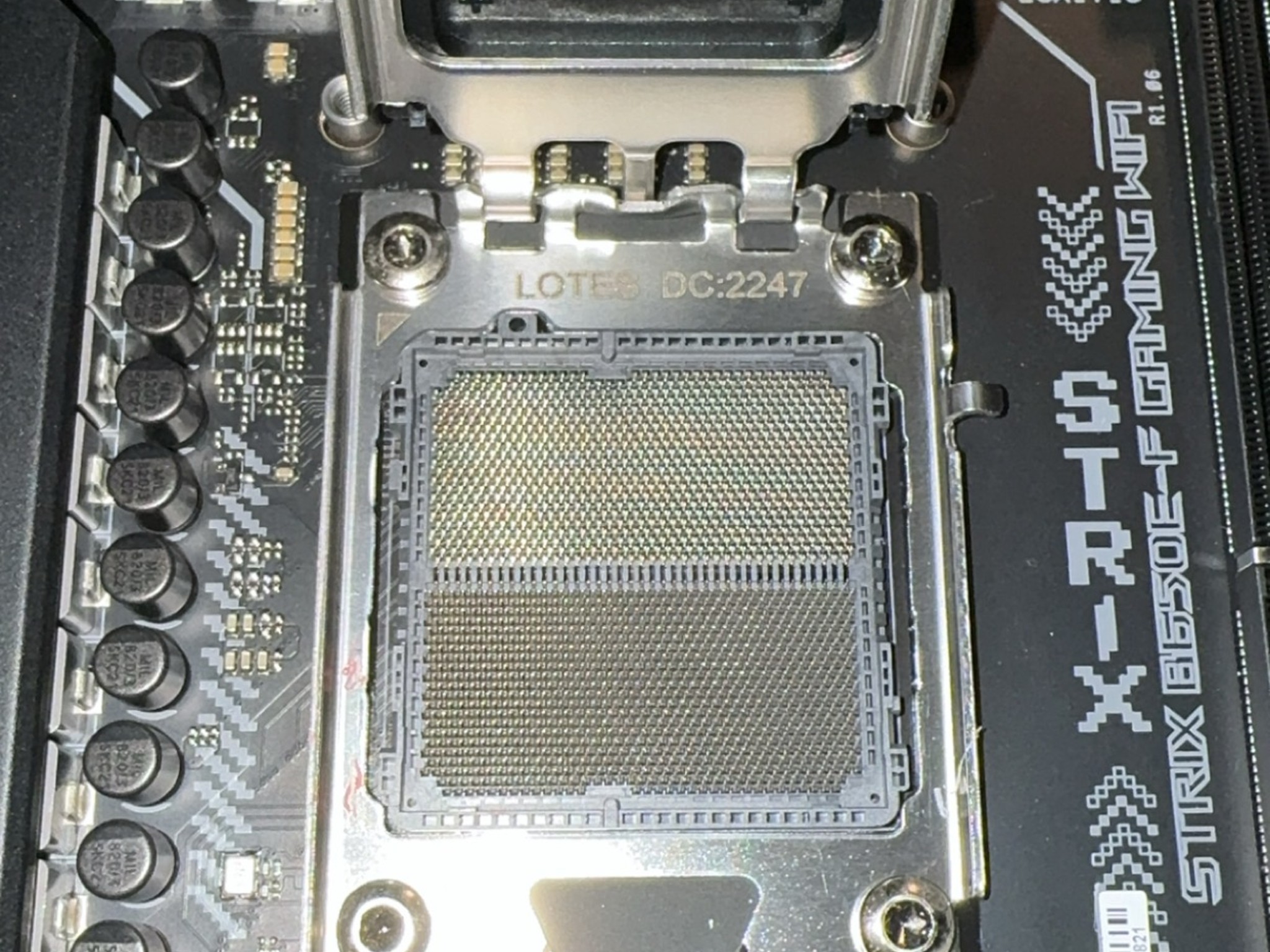 ASUS ROG Strix B650E-F Motherboard