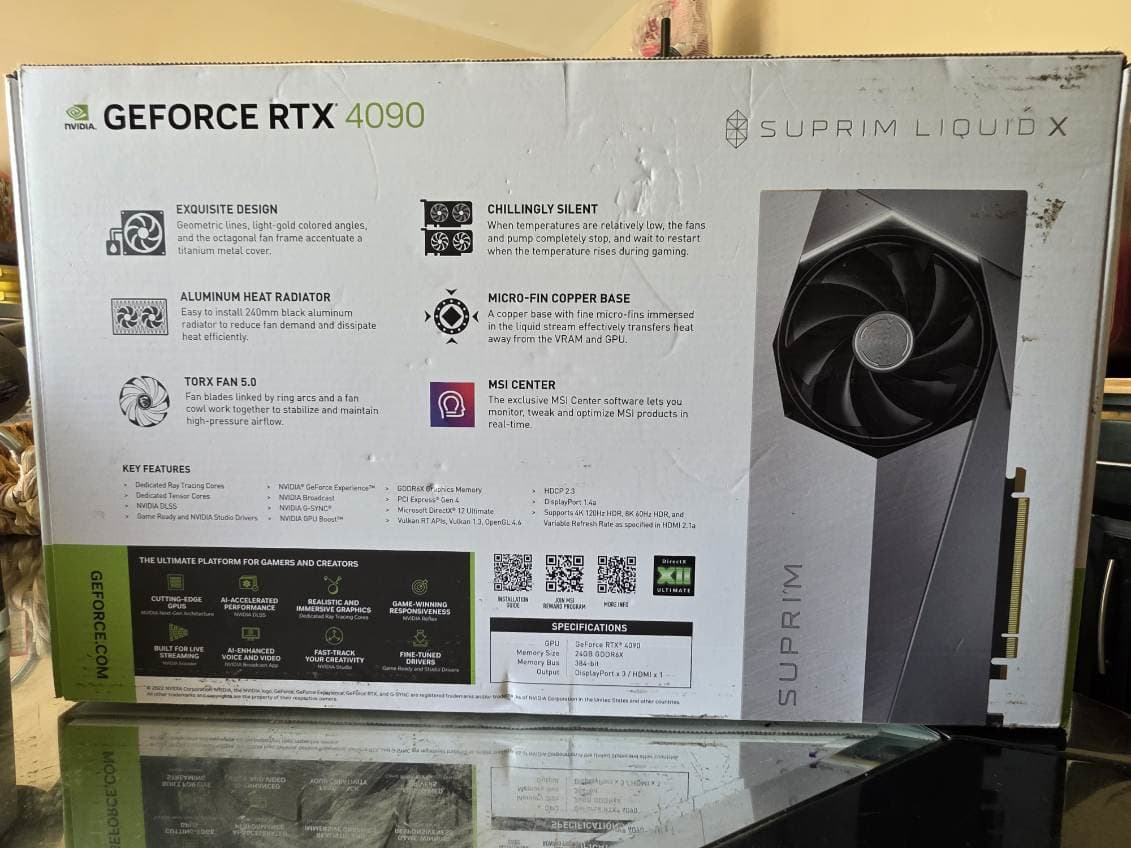 RTX 4090 Suprim Liquid X MSI
