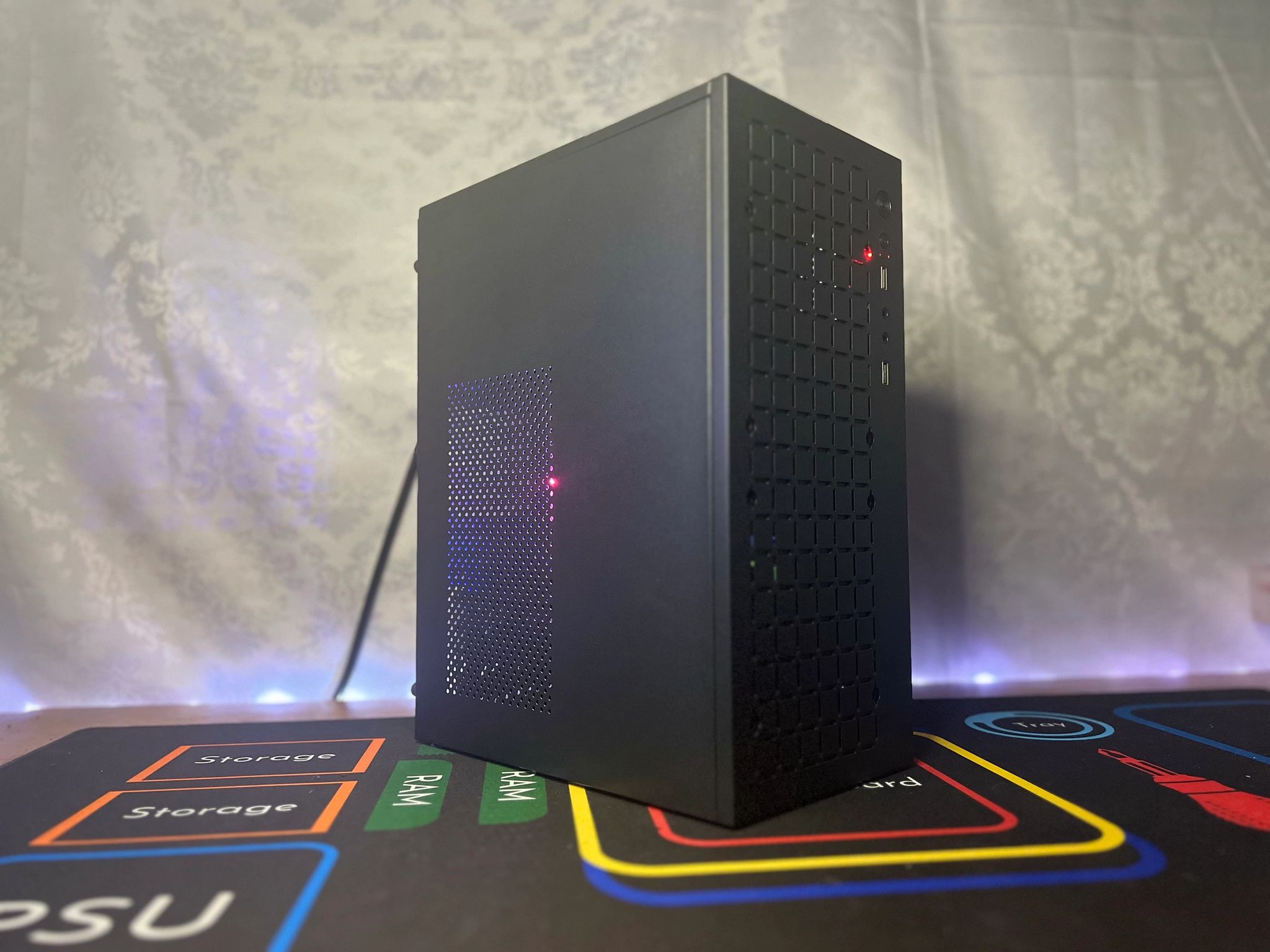 JR (Black) -Entry-Level Gaming PC - 10 Core Intel CPU & RX 6600M