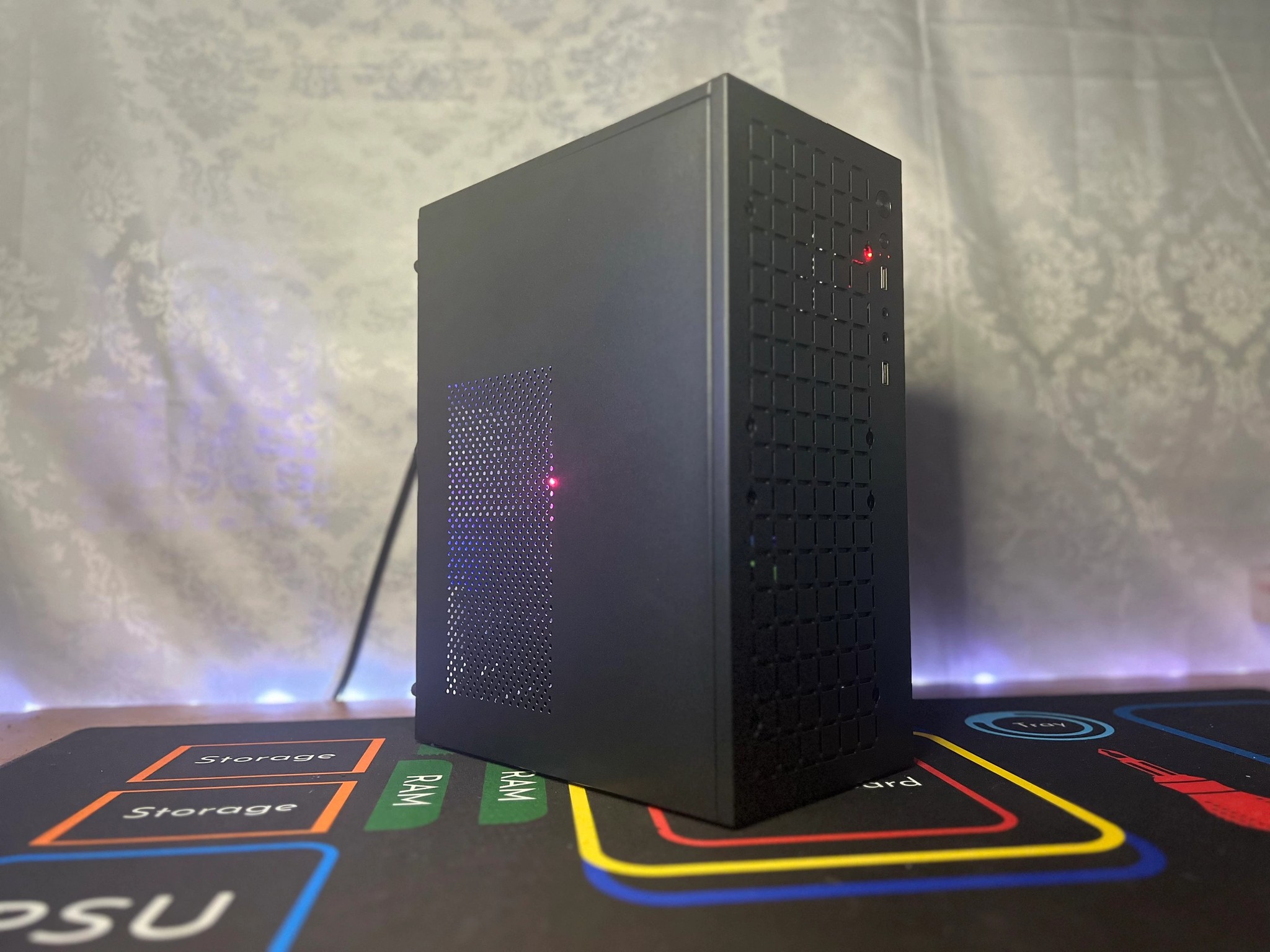 JR (Black) -Entry-Level Gaming PC - 10 Core Intel CPU & RX 6600M