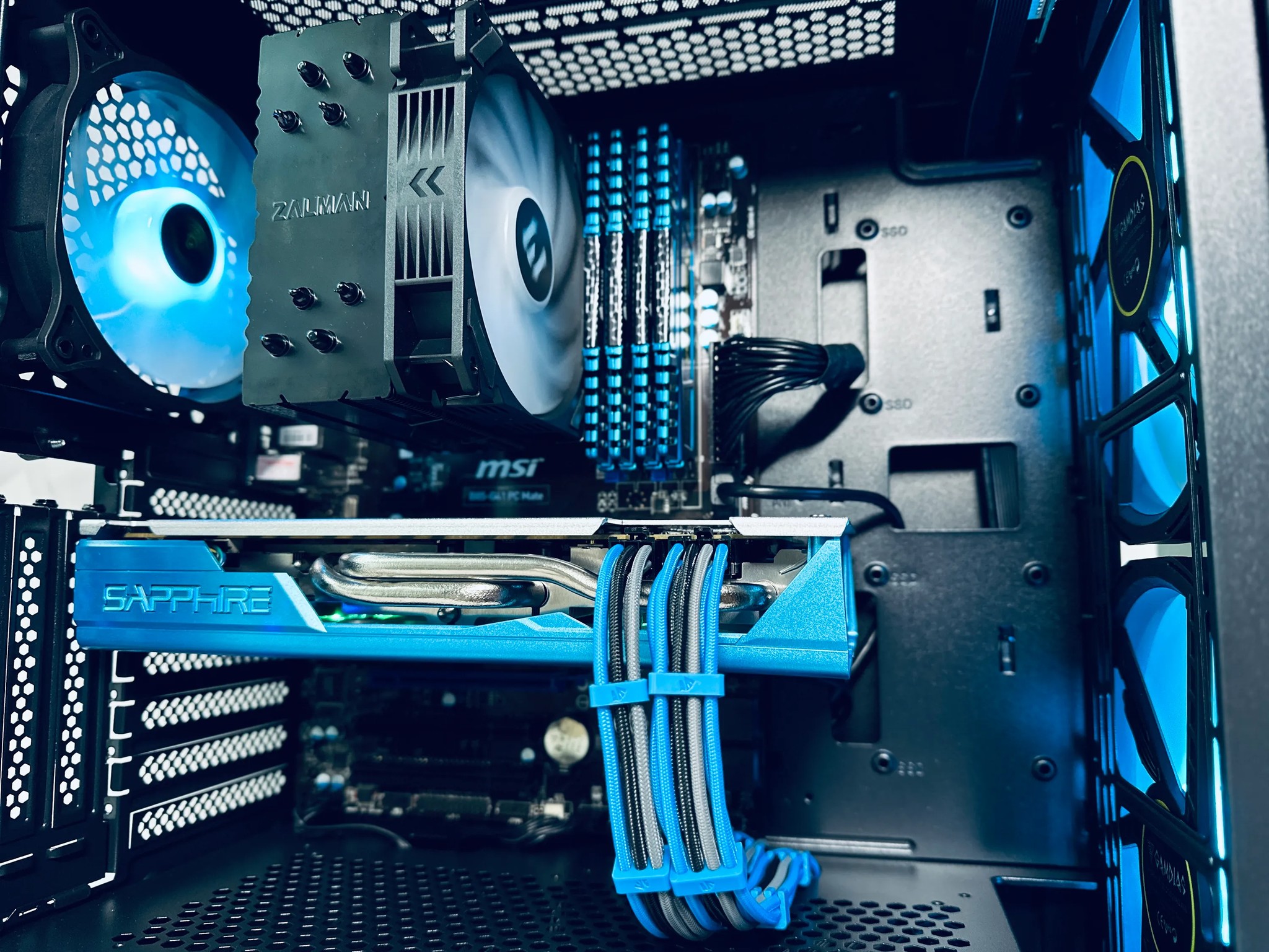 💙💎 SAPPHIRE Gaming PC🔷AMD RX 580 8GB 🔷Intel Core i7 4770🔷16GB  RAM🔷500GB SSD