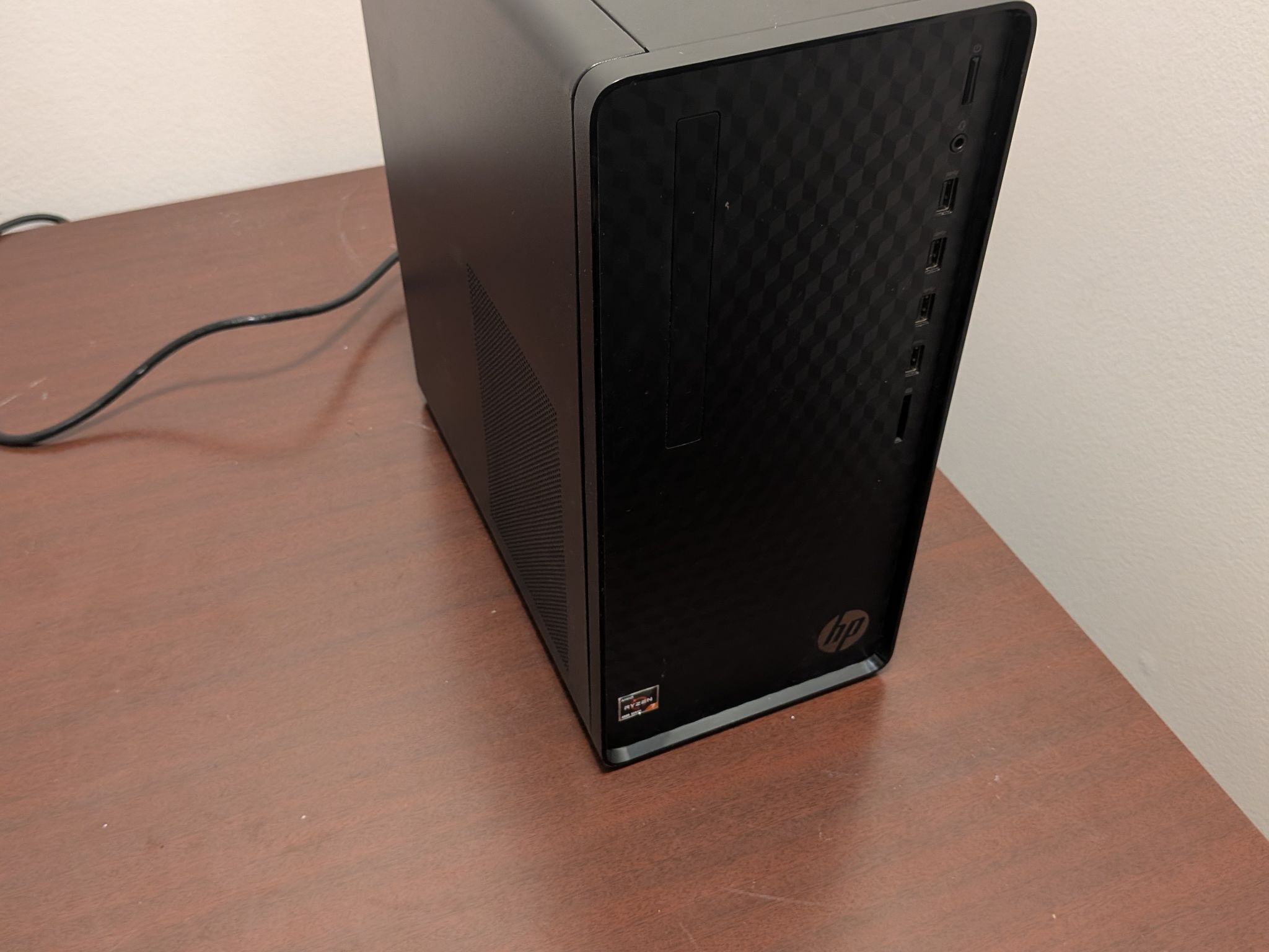 1080p E-Sports Gaming PC