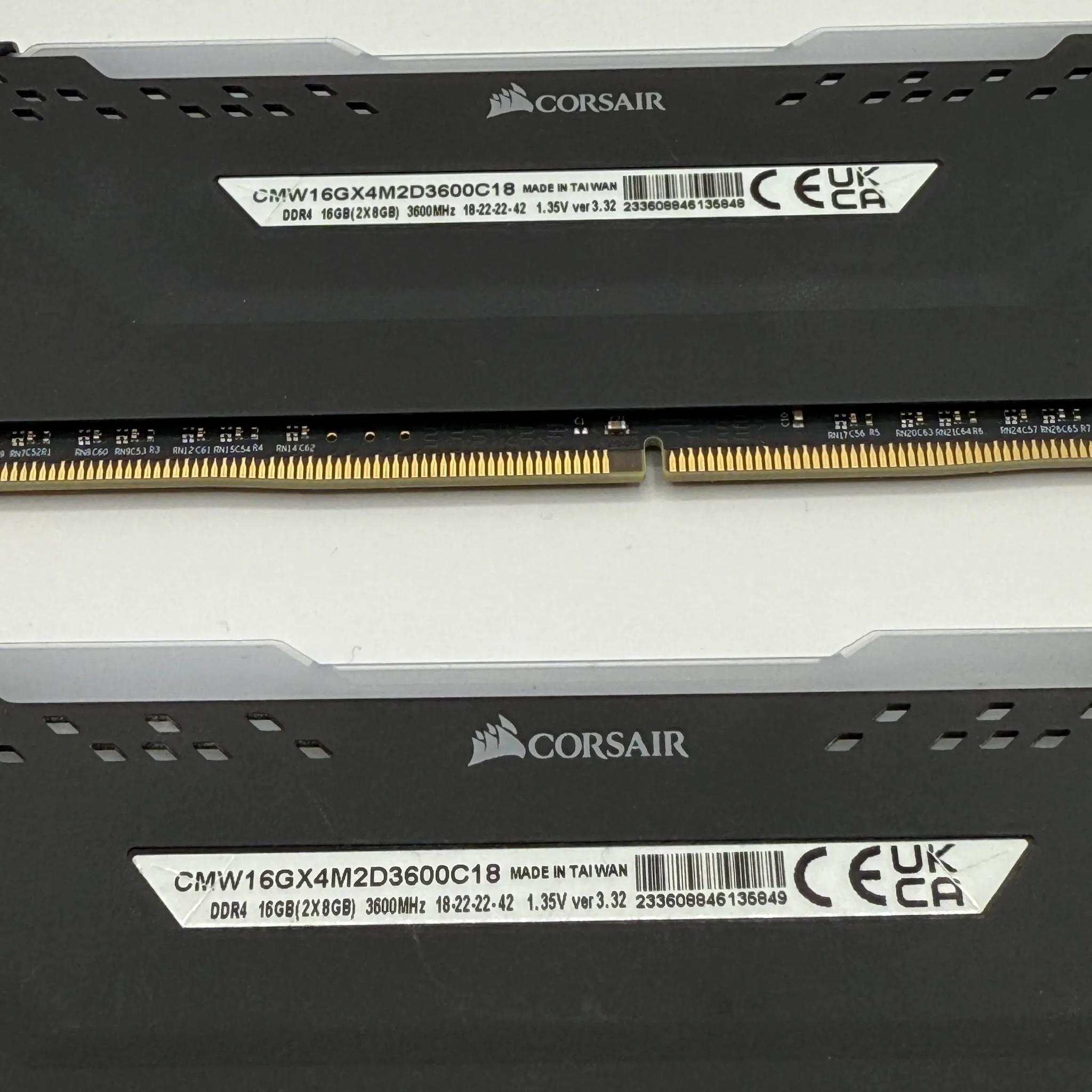 4 x 8GB Corsair Vengeance PRO RGB DDR4 3600MHz CL