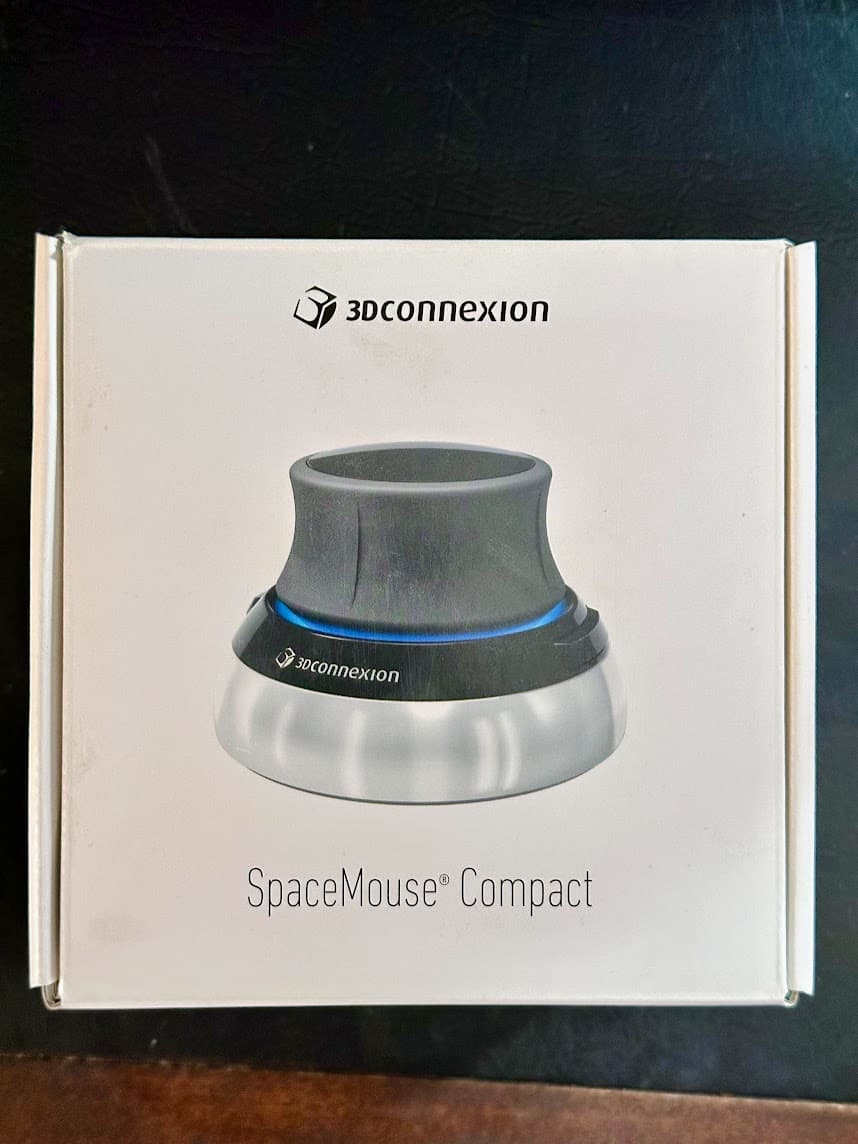 Like new 3DConnexion 3DX-700059 Spacemouse Compact 3D Mouse