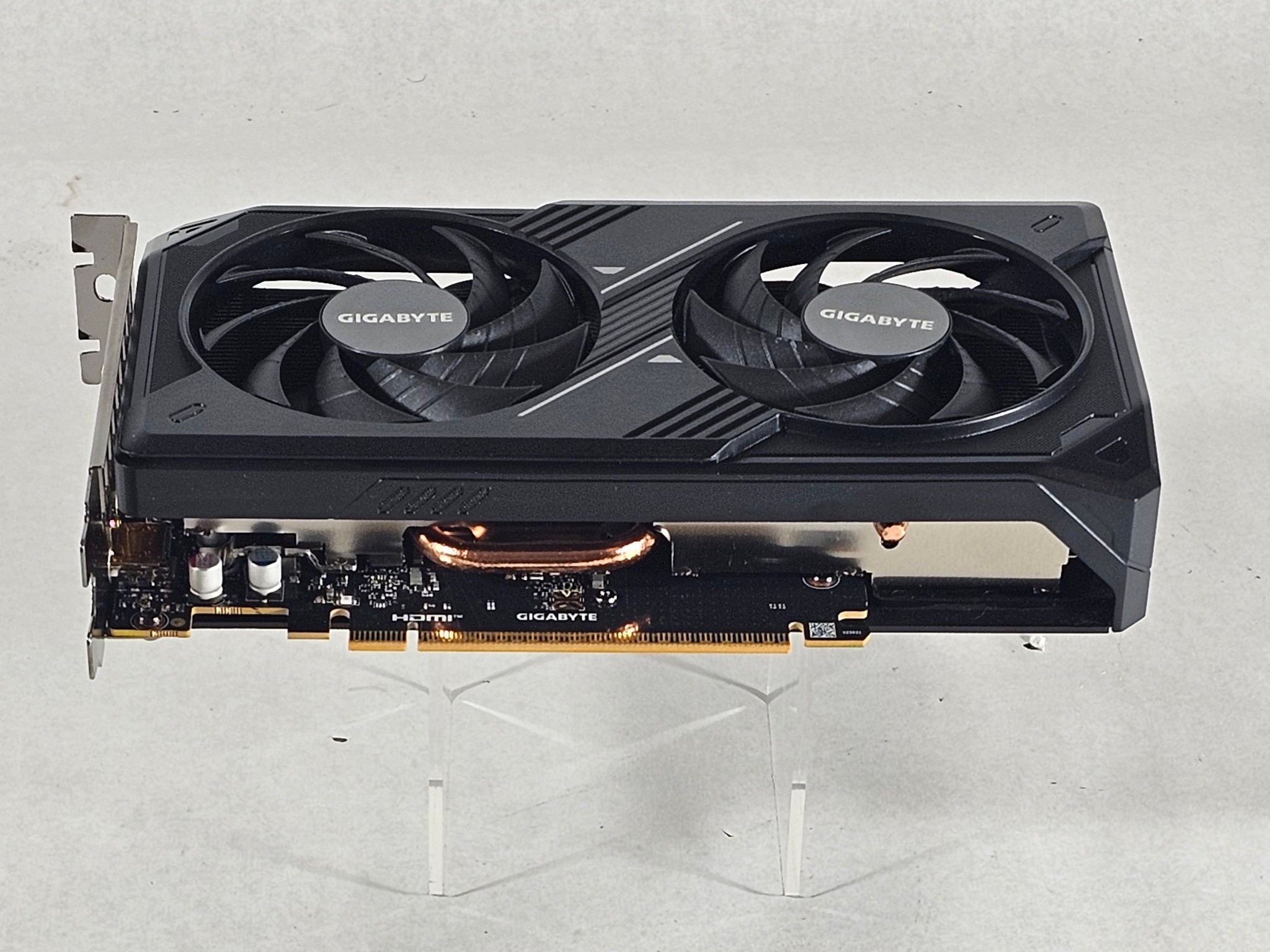 RTX 5050 Gigabyte 8GB