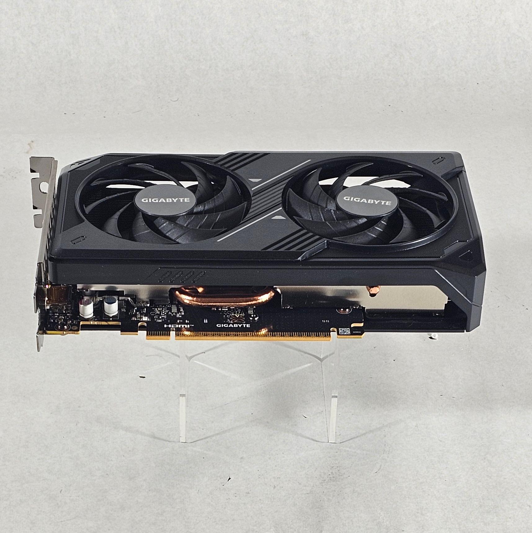 RTX 5050 Gigabyte 8GB