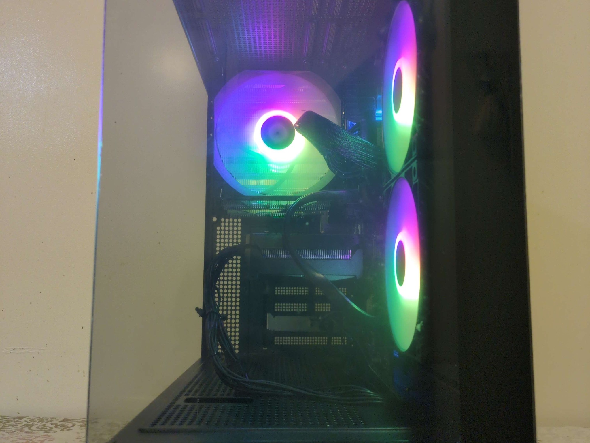 GeForce RTX 3060 - AMD Ryzen 5 5600X - Custom Gaming PC Build