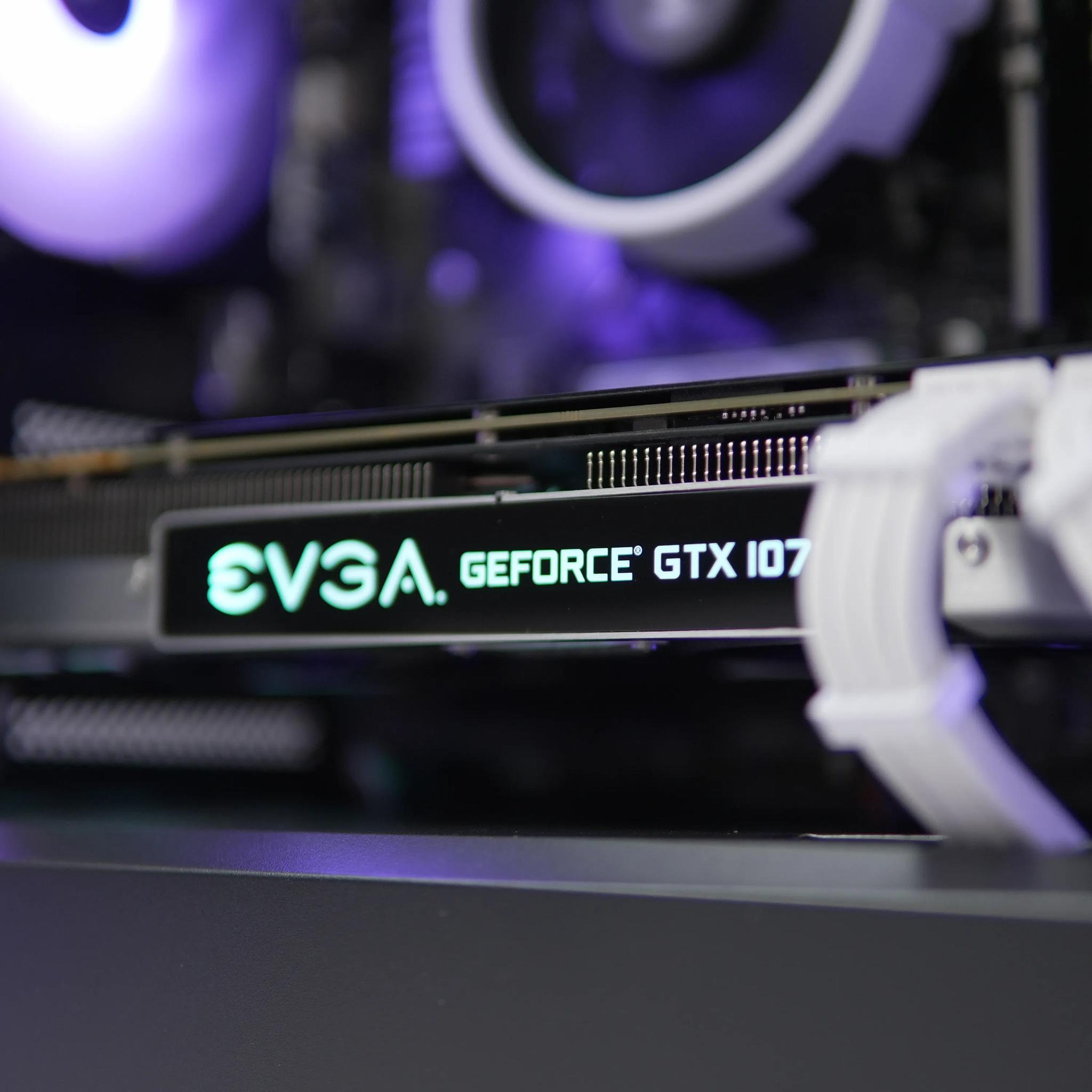 Gaming PC! GTX 1070 + RYZEN 5 + 16gb RAM