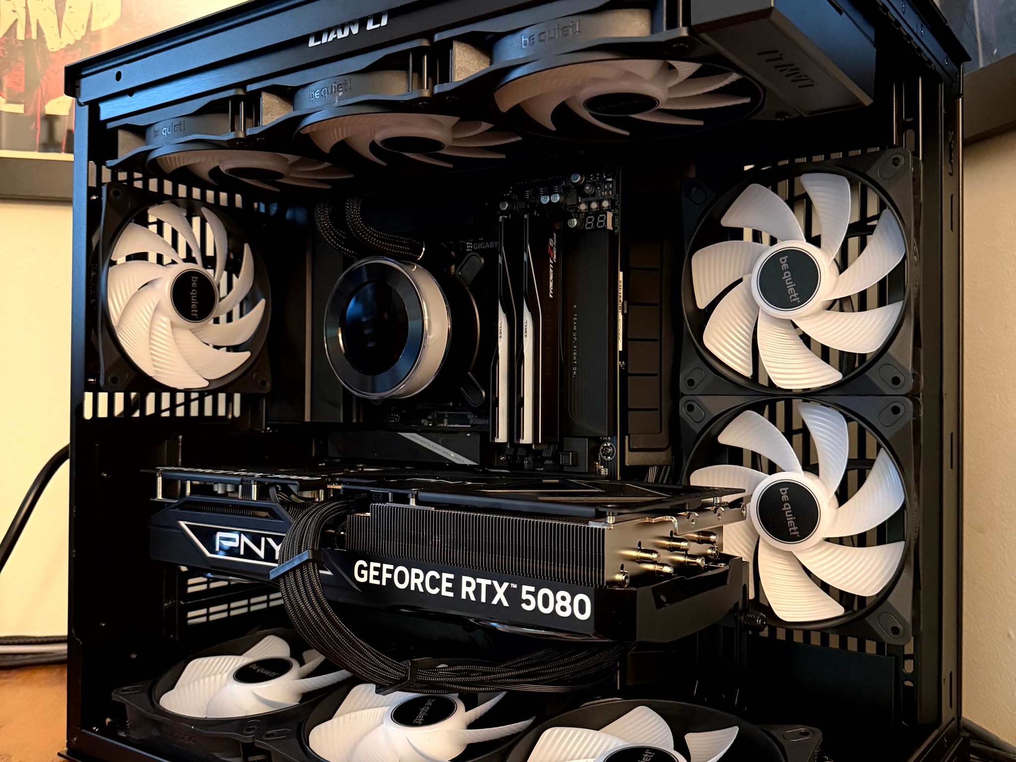 Dark Heart - RTX 5080 OC | Ryzen 7 9800x3d | 2TB | 32GB @6400 MT/sec CL30 | 1200W Platinum PSU