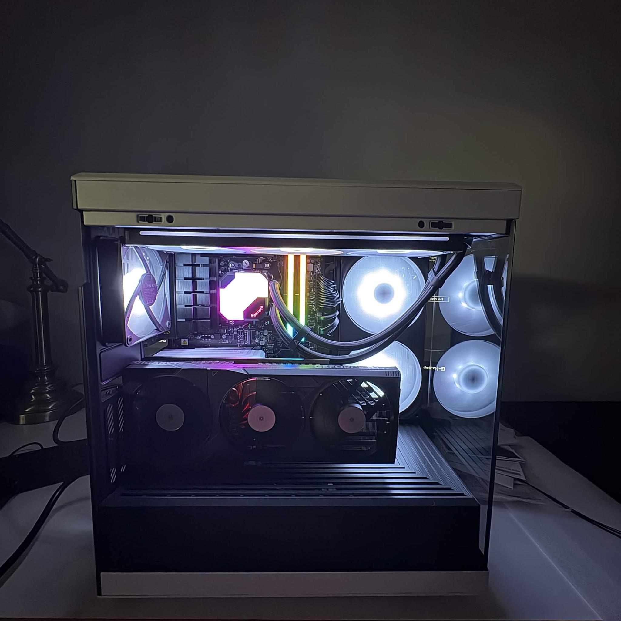 GeForce RTX 4090 Custom Gaming PC - Ryzen 7 9800X3D, 32GB RAM, 2TB NVMe SSD