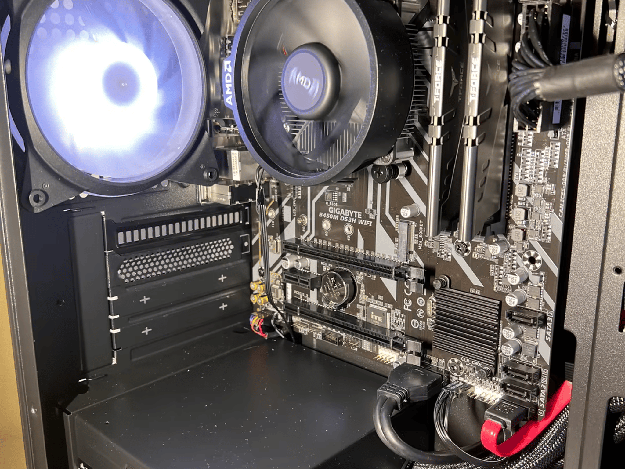 Budget Ryzen 5 5600G APU Gaming PC