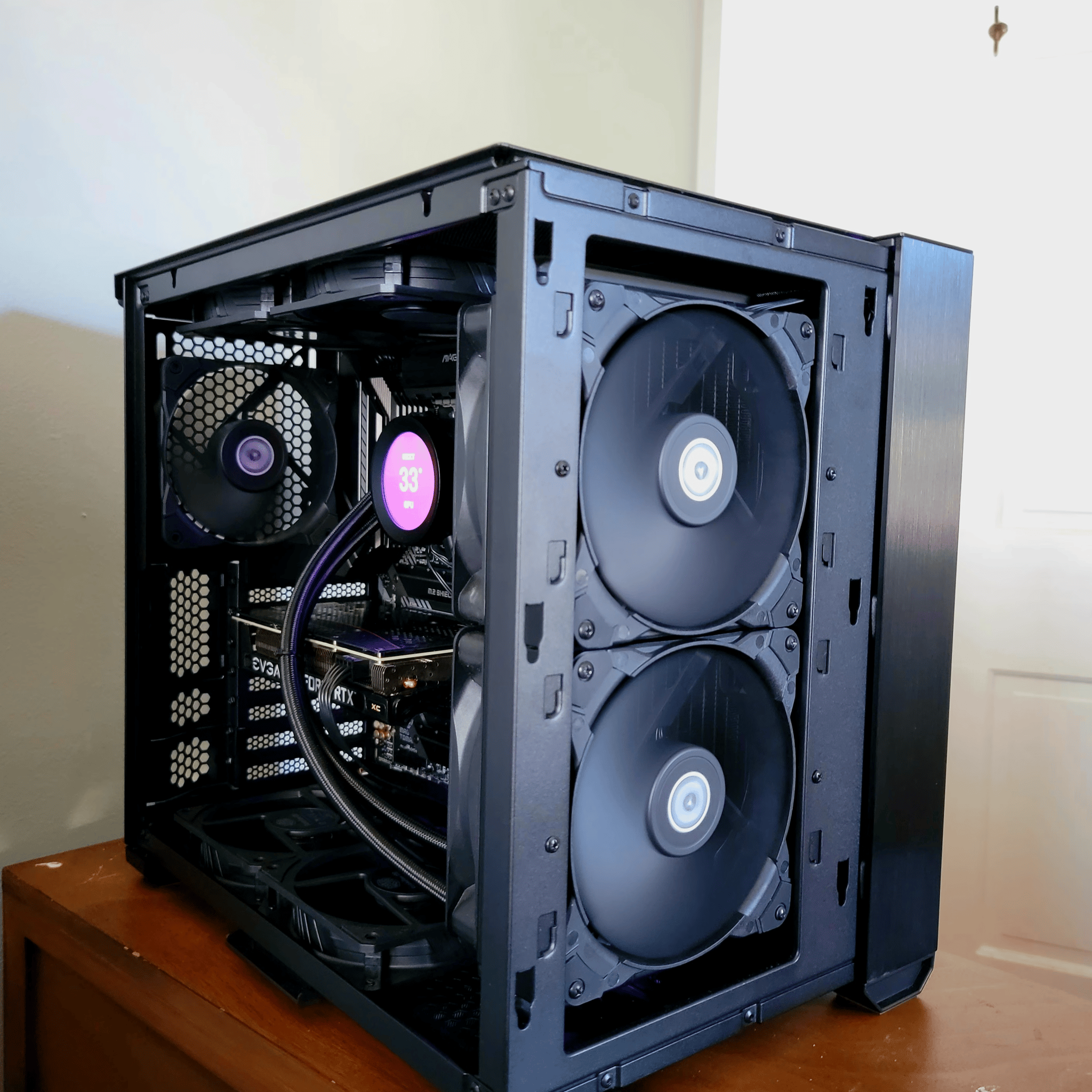 Intel i9 10900kf - EVGA 3060 XC - Lian LI 011 Air mini