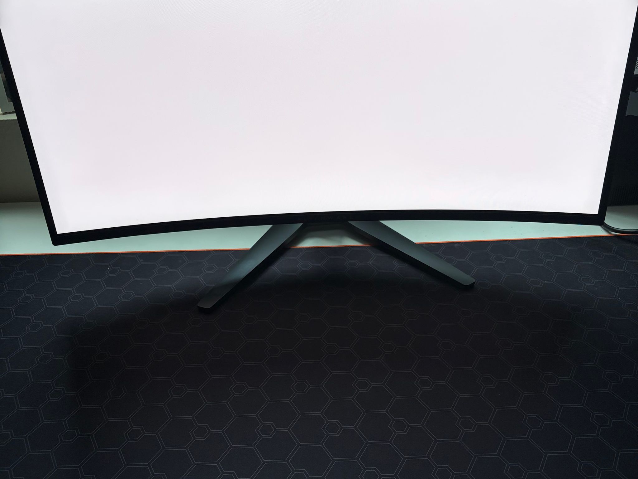 Alienware AW3423DWF Curved QD-OLED Gaming Monitor - 34-inch 165 hz