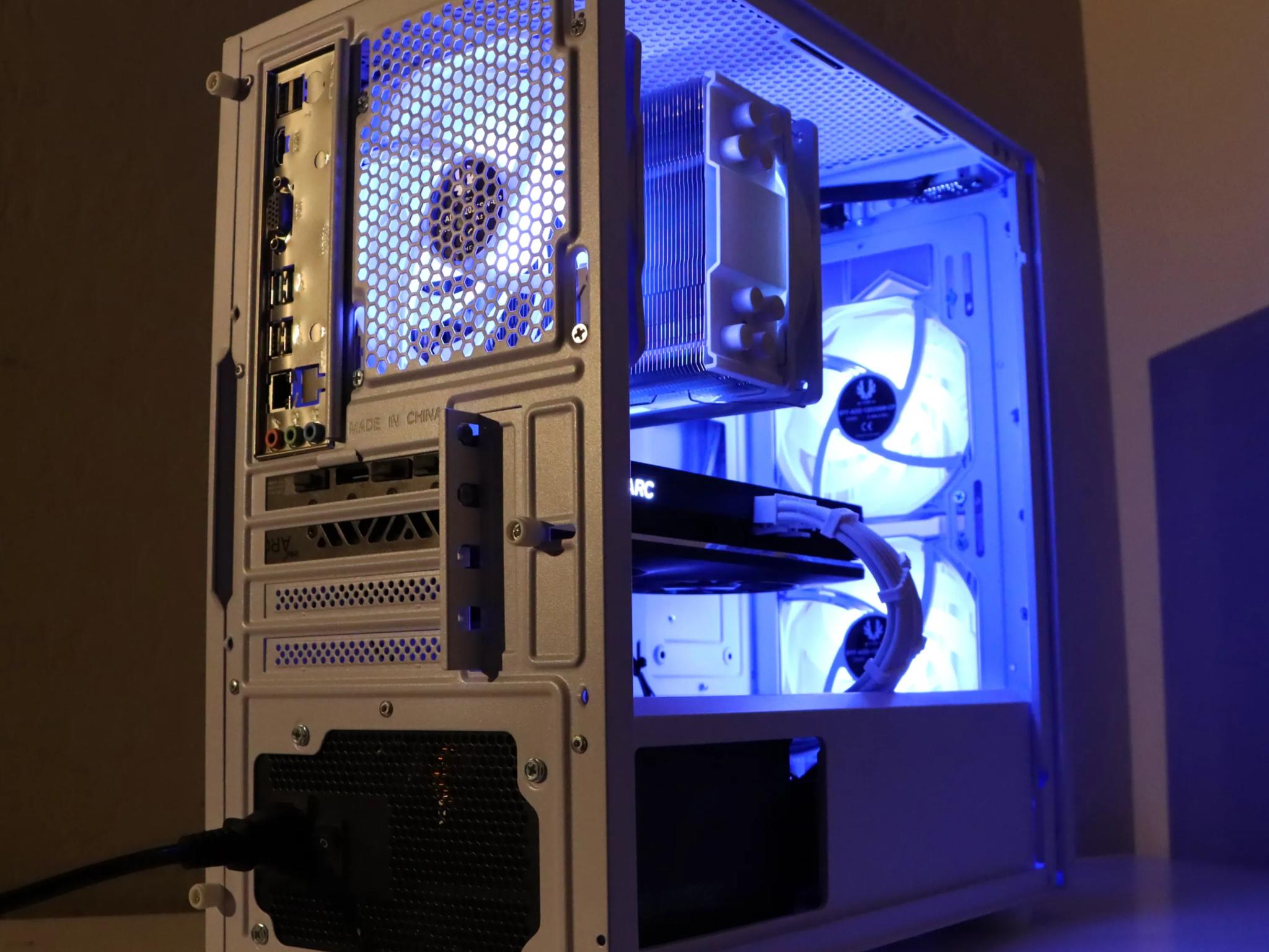 🤍 SALE | WHITE RGB | Intel Arc A750 (Like RTX 3060) | Ryzen 5 | 1tb NVME SSD | 16gb Ram 🤍