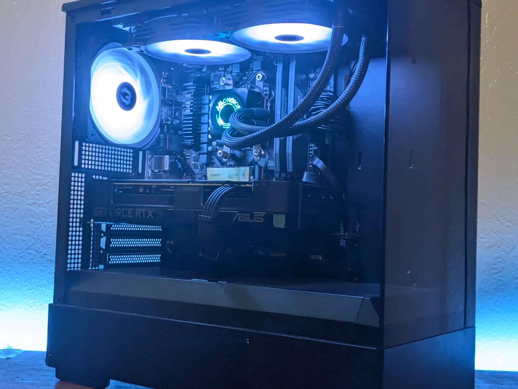 🔥RTX 4070, Ryzen 7 7700, 32 GB DDR5, 1 TB Storage