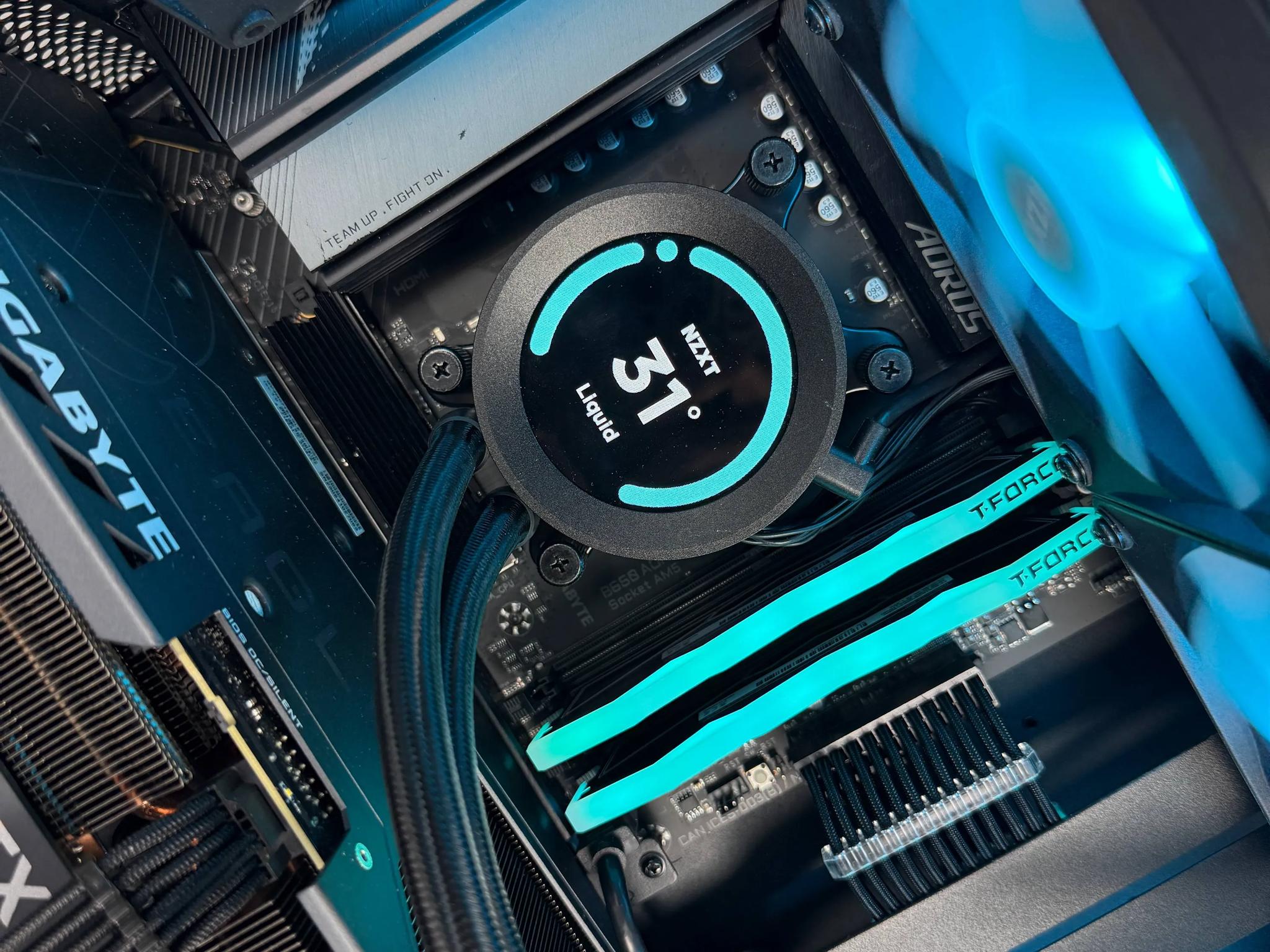 💠Novaflux💠  | 1440p Streaming PC | Ryzen 7 7800X3D | Nvidia RTX 4070 Ti | 32GB DDR5 6000MHz